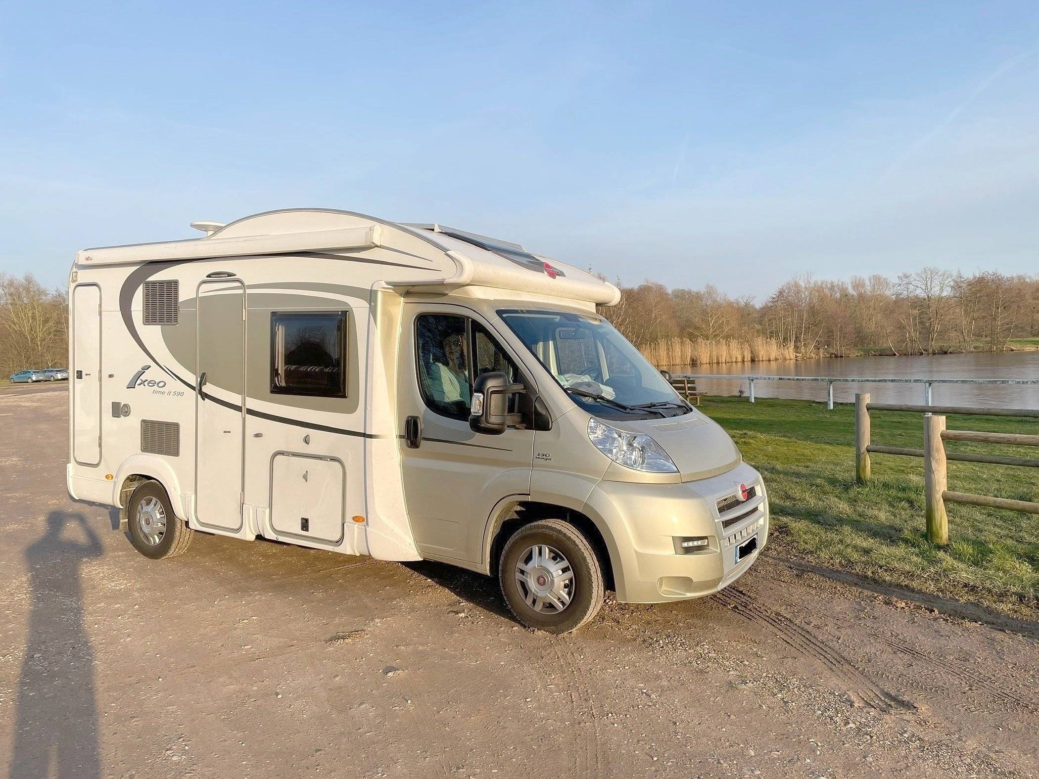 Bürstner Bürstner Ixeo time it590