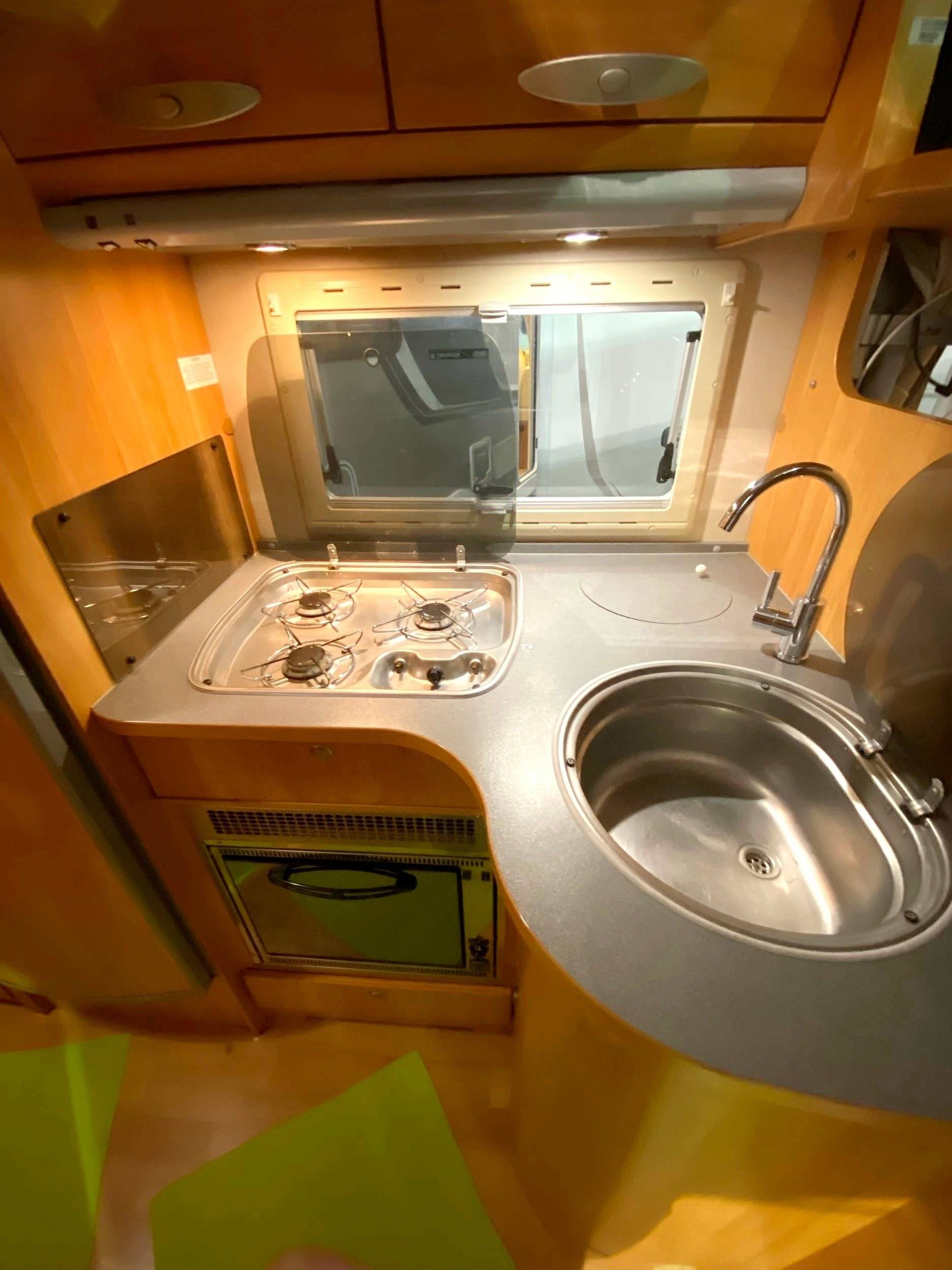 Adria 680 Spl