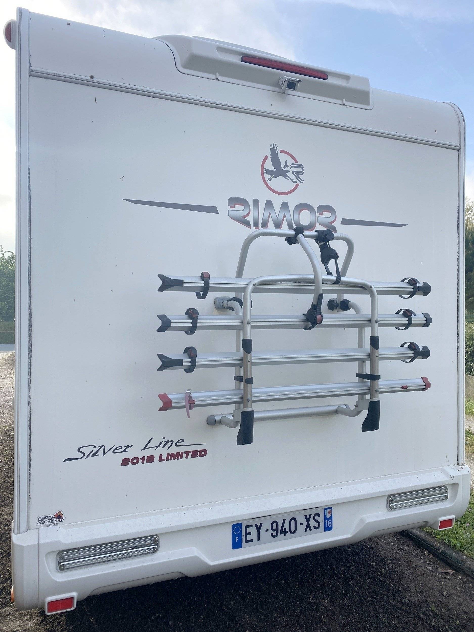 Bavaria 2,3 l 130 ch.