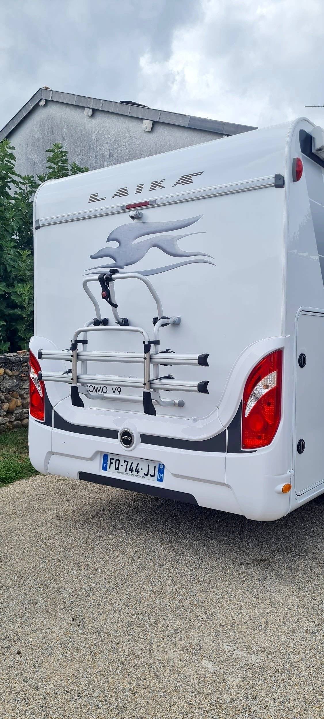 Laika Laika Kosmo V9