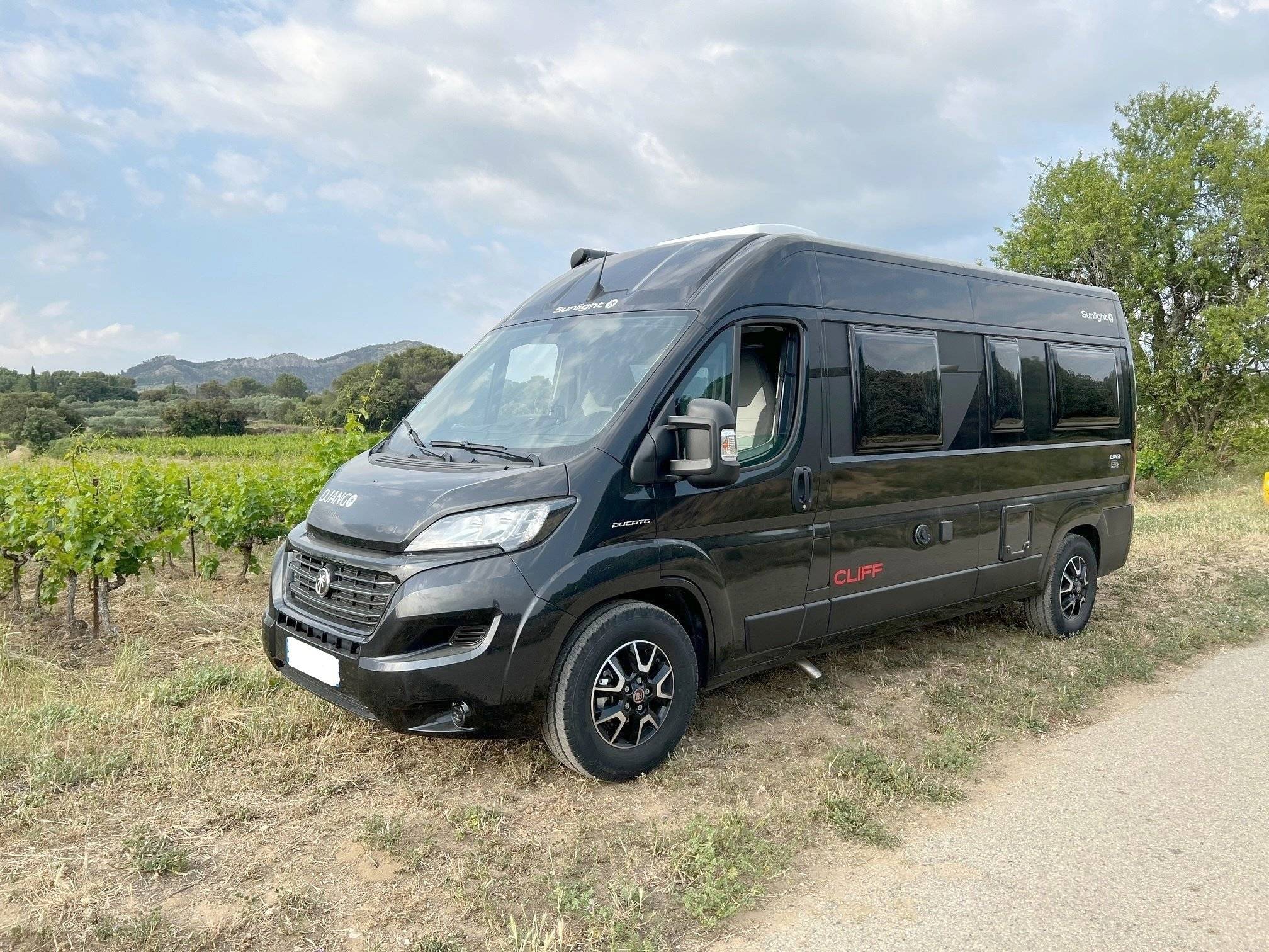 Sunlight Cliff 600 Adventure Edition