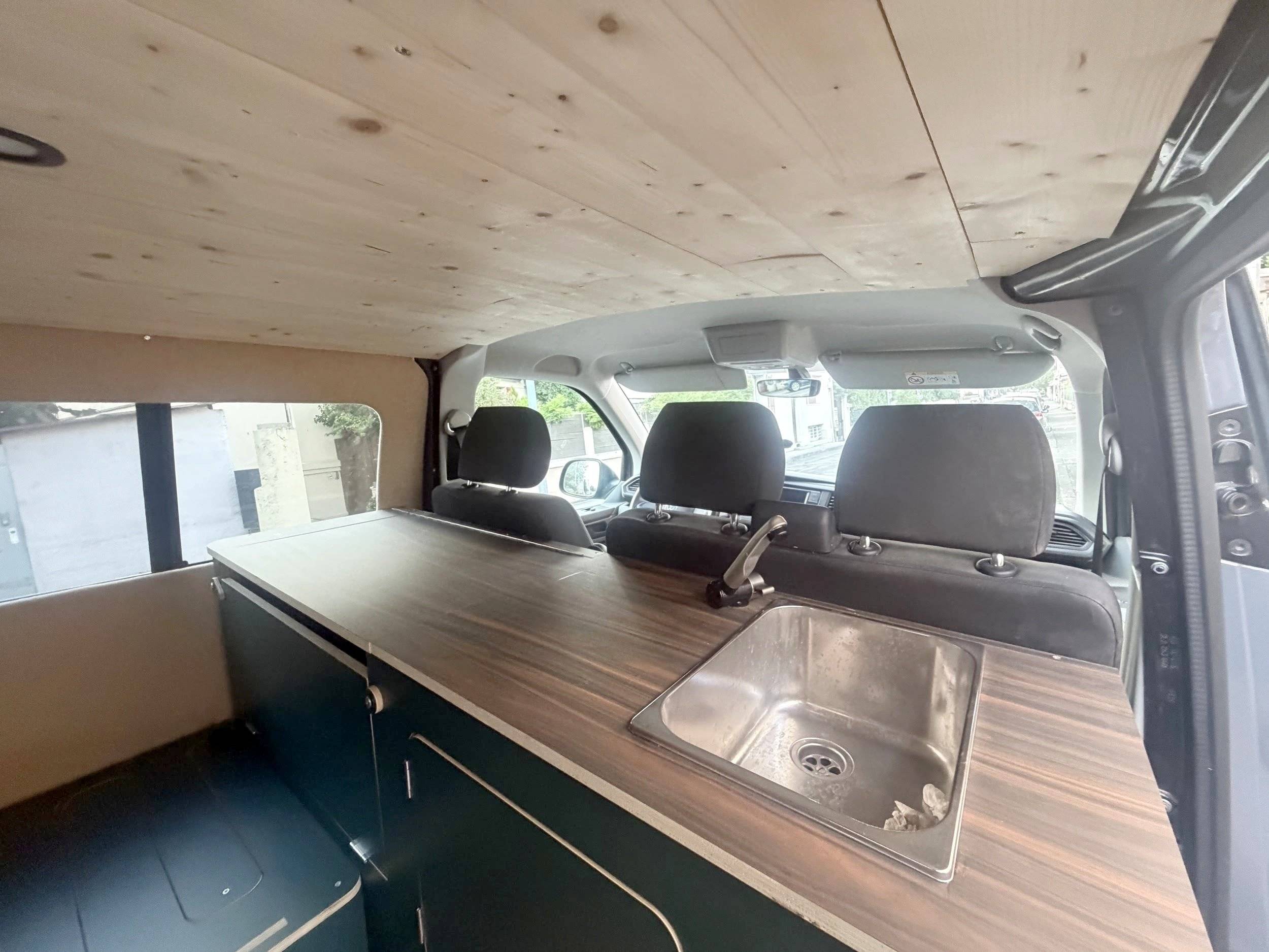 Volkswagen Transporter 6.1