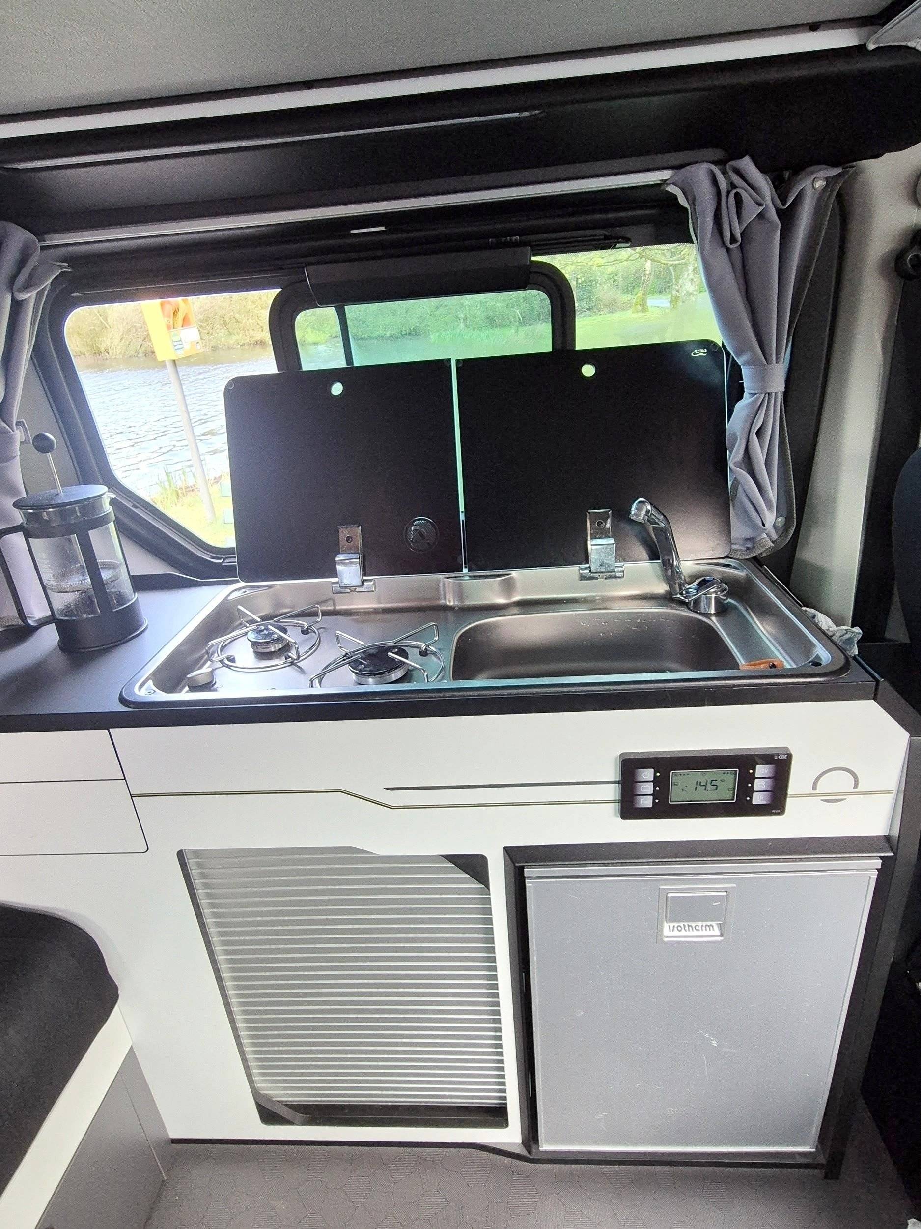 Cozinha Renault - Yescapa