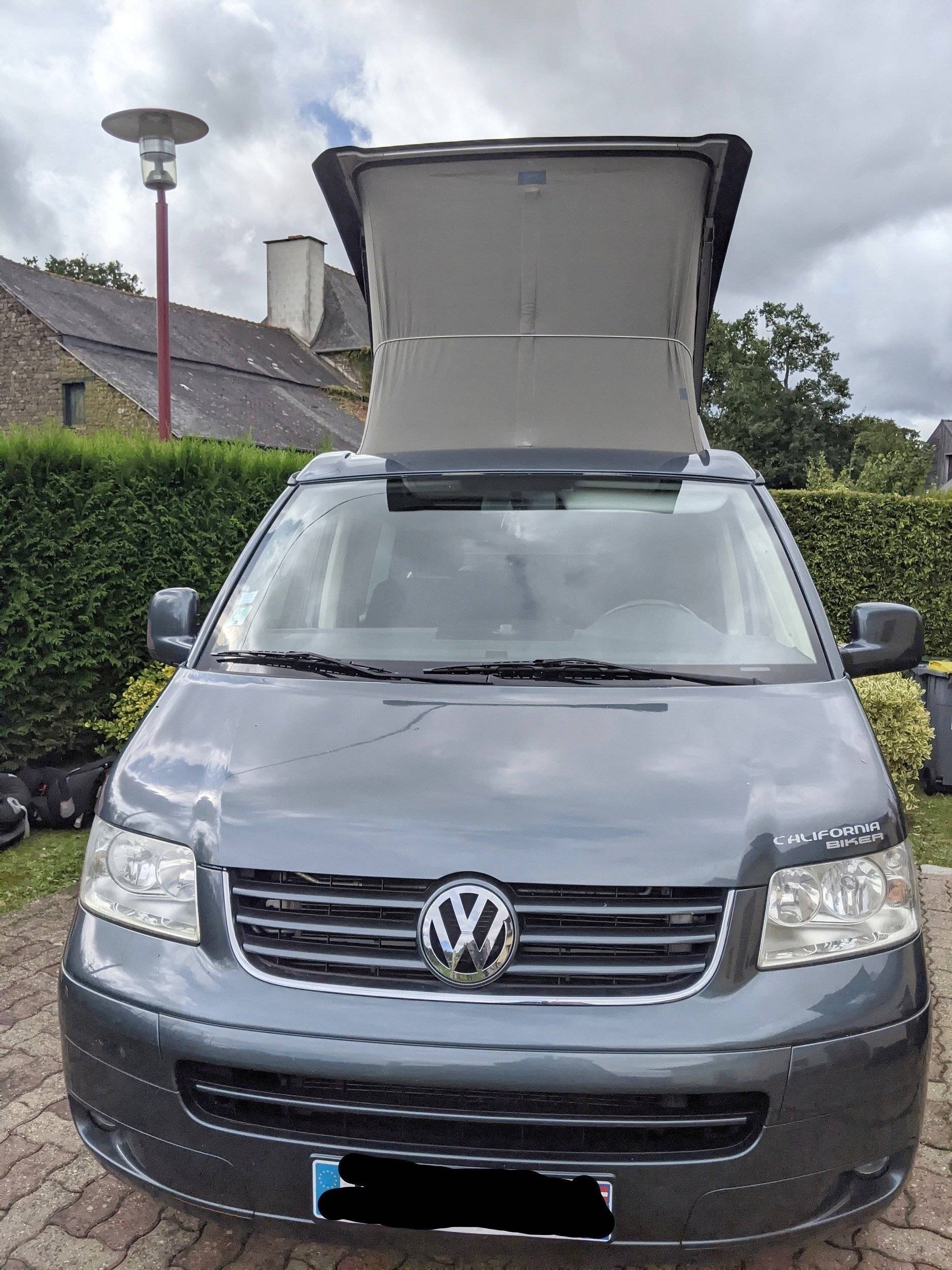 Volkswagen T5 California
