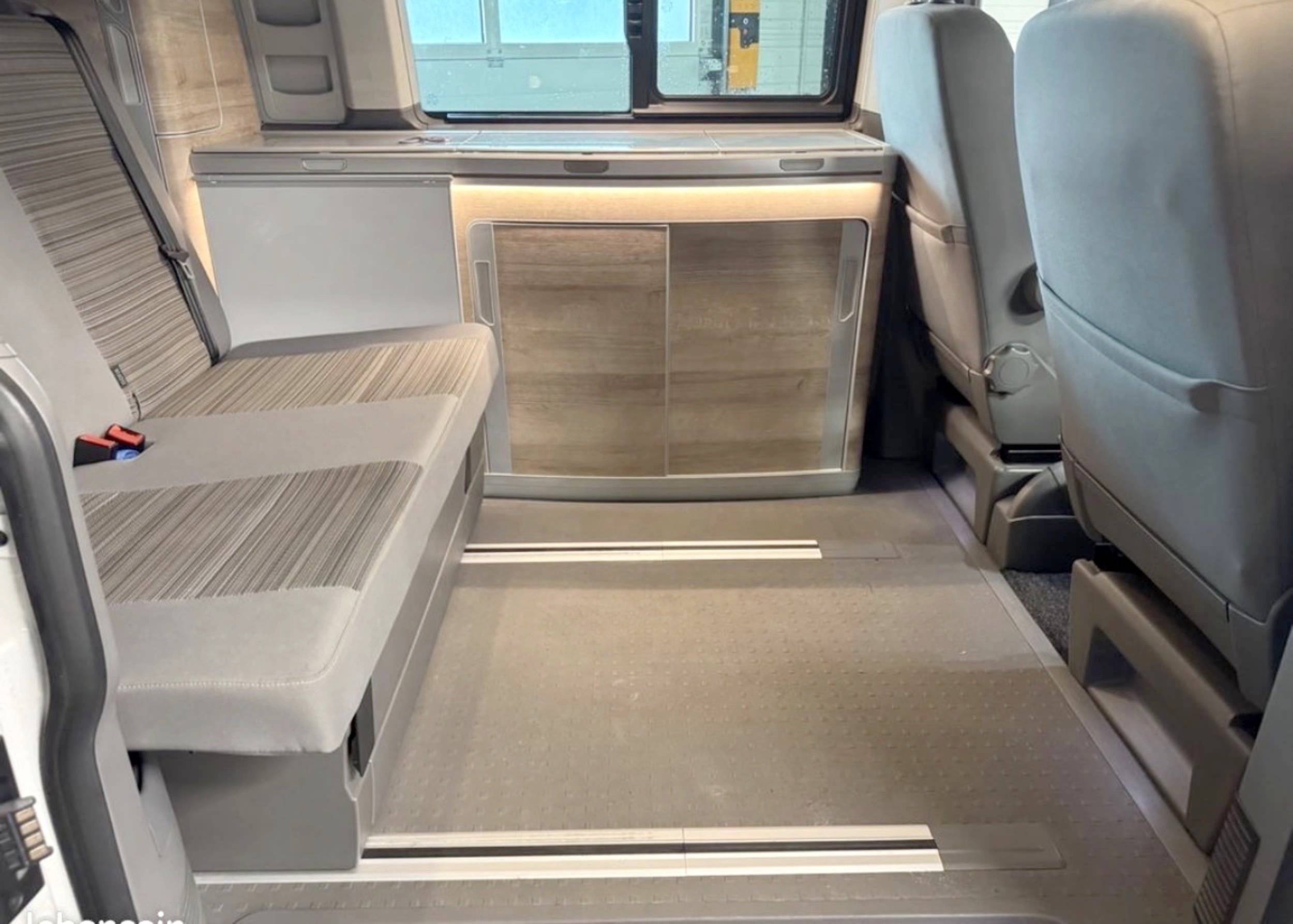 Volkswagen T6 2,0 l TDI 150 ch