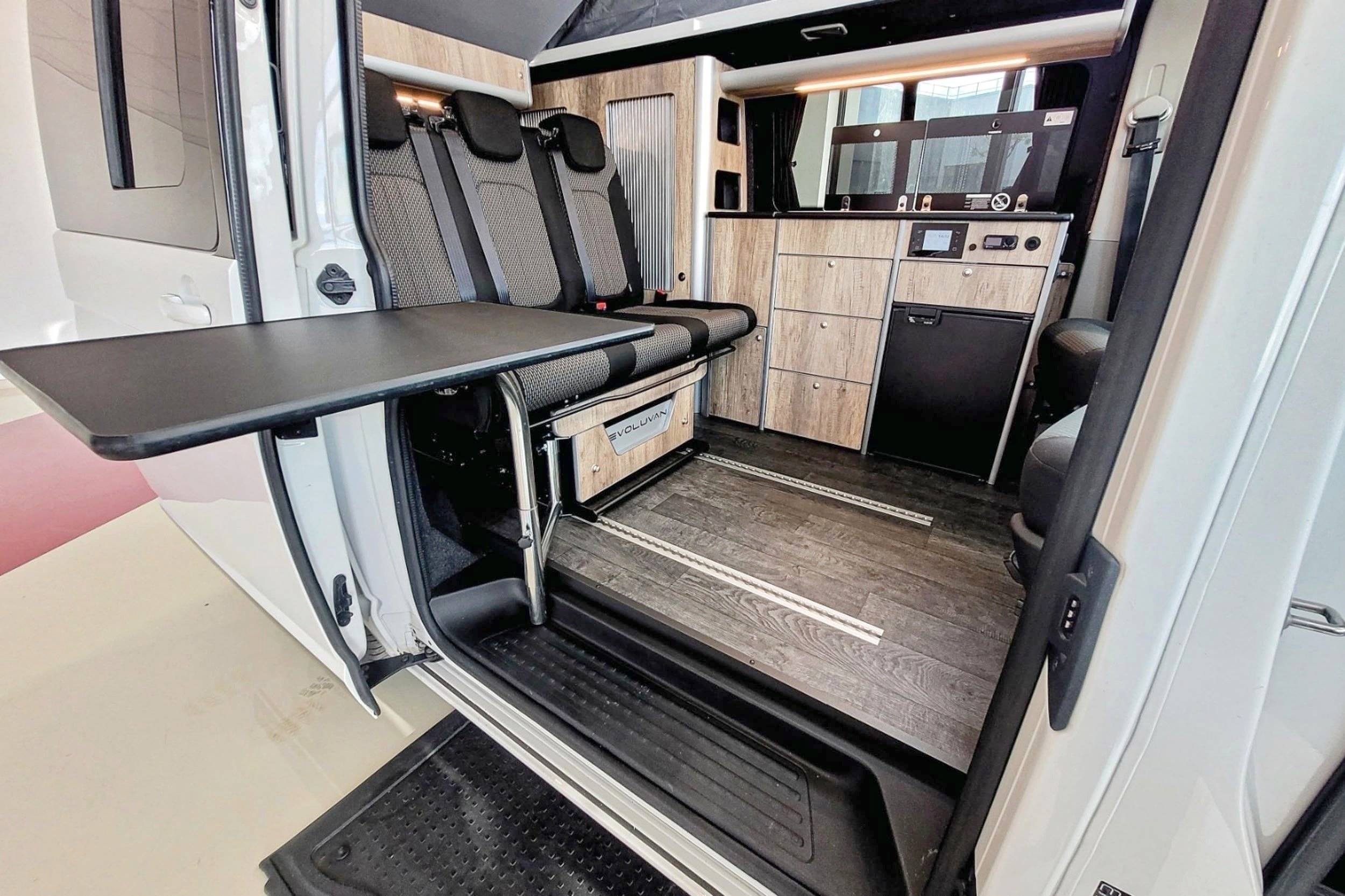 Coin repas Volkswagen T6 2,0 l 102 ch - Yescapa