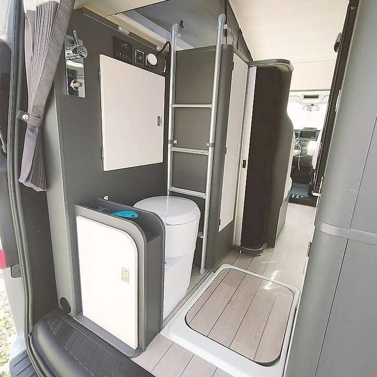 Alpes Camping-Car Ford