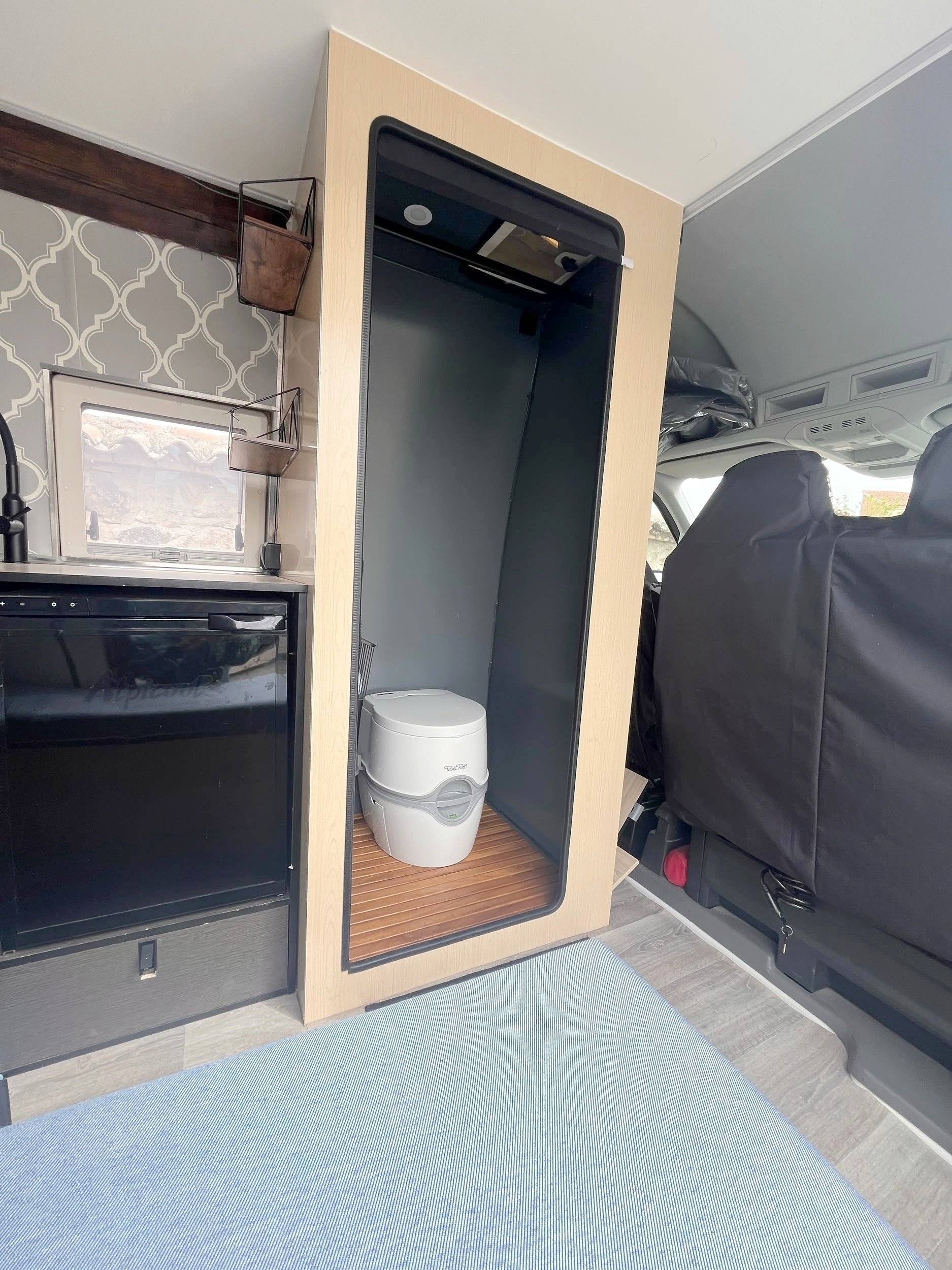 Fahrerbereich Volkswagen - Yescapa