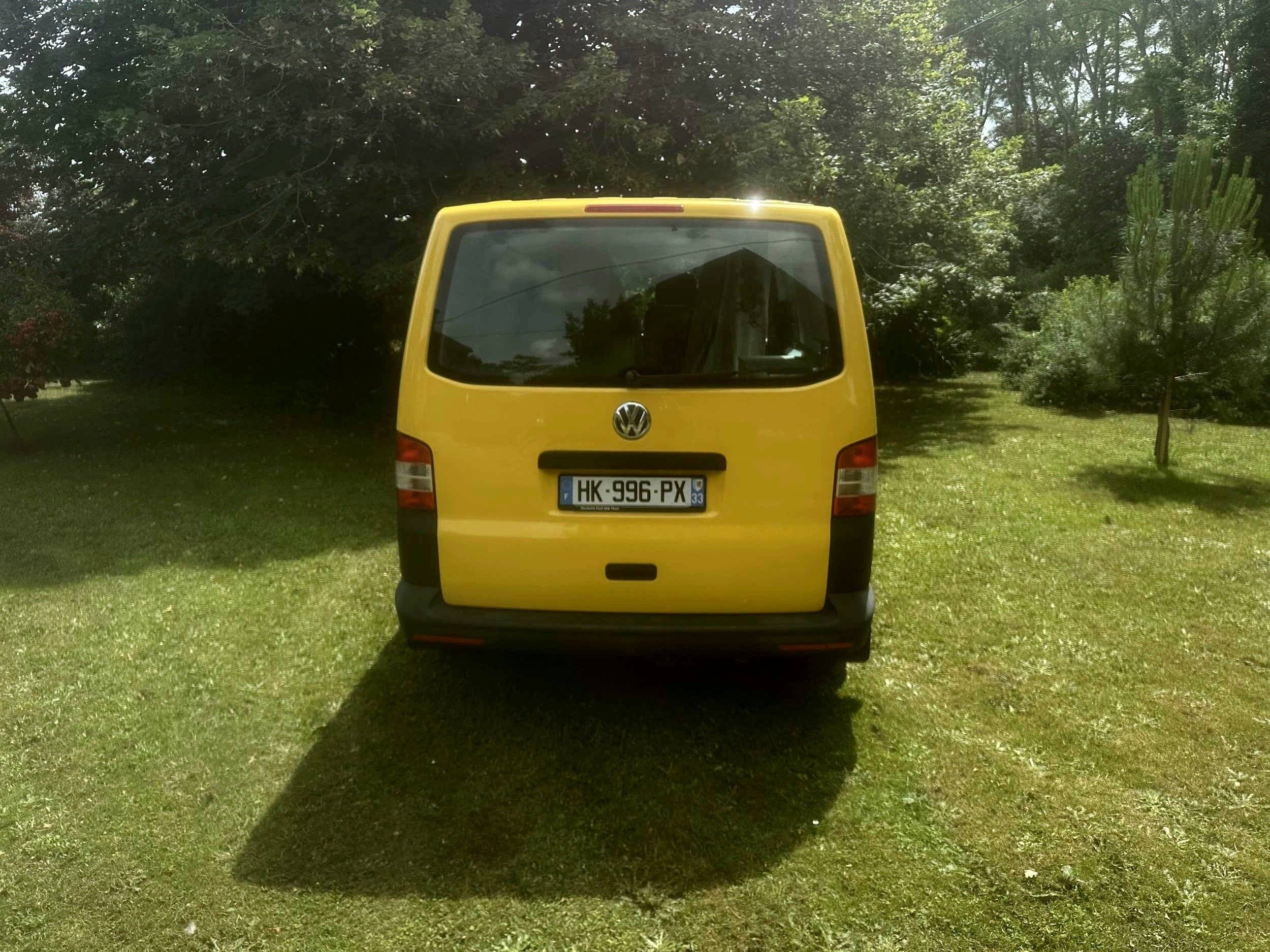 Volkswagen T5 2 l 84 ch