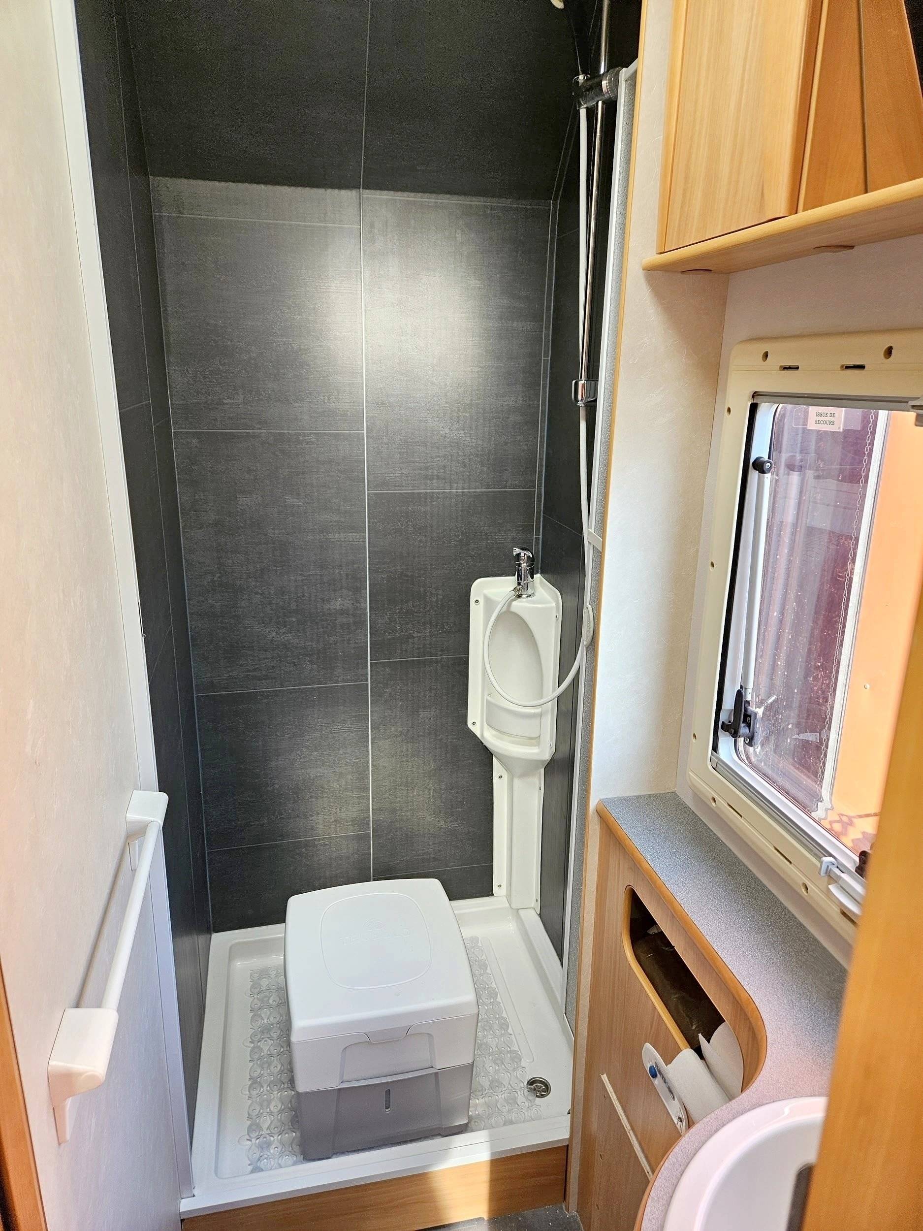 Adria Adria coral   sp660