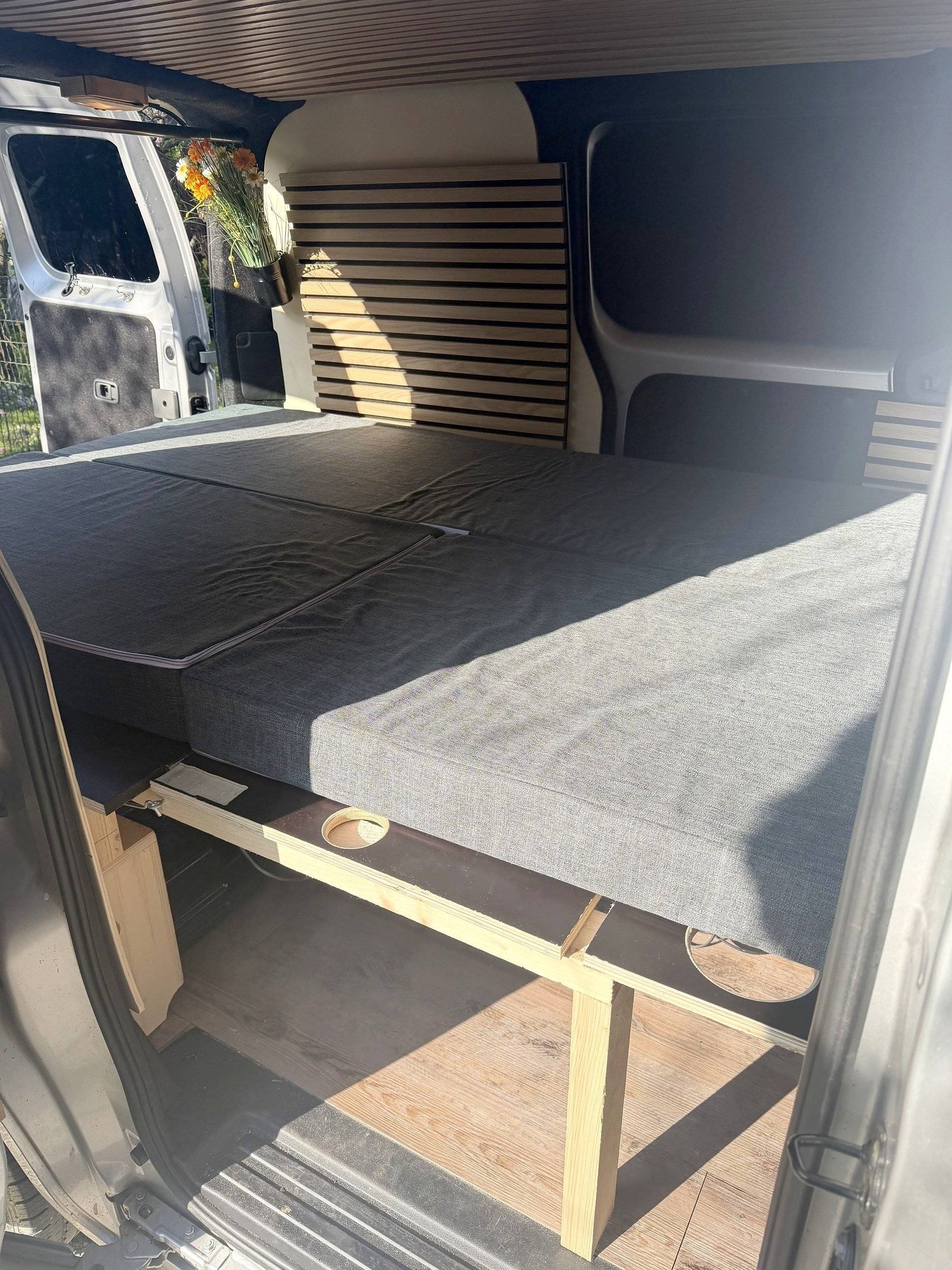 Berth nissan - Yescapa