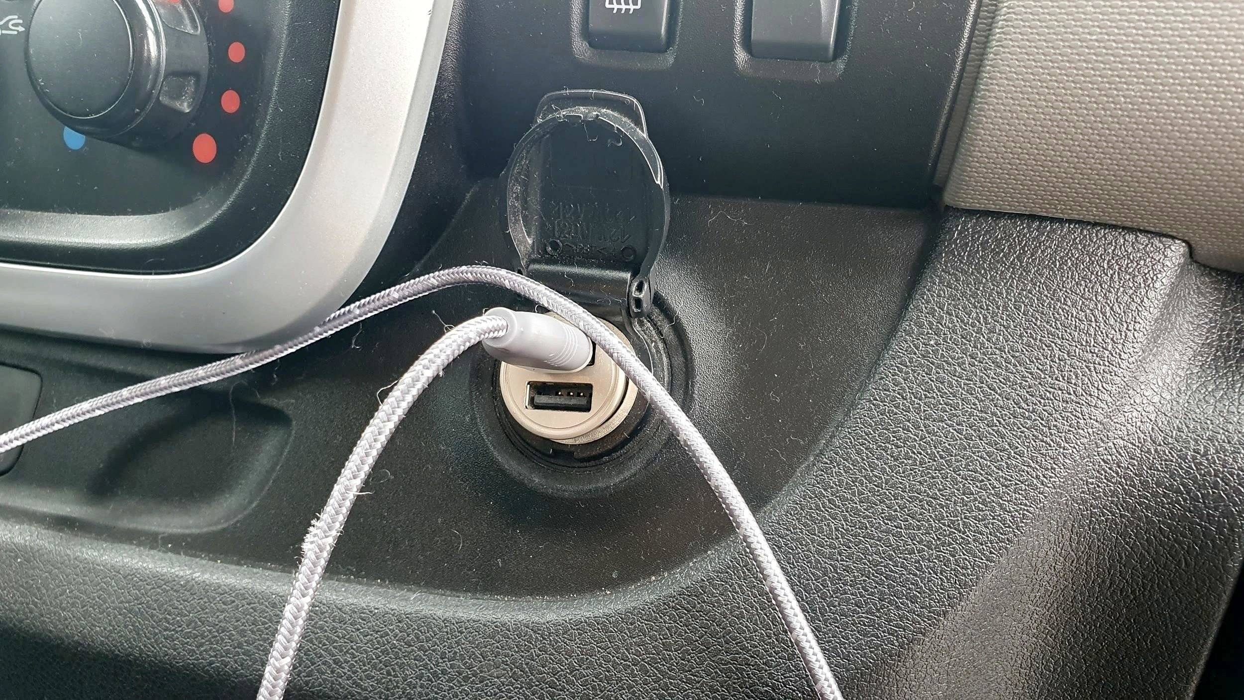 Renault Trafic 1,6 l 90 ch