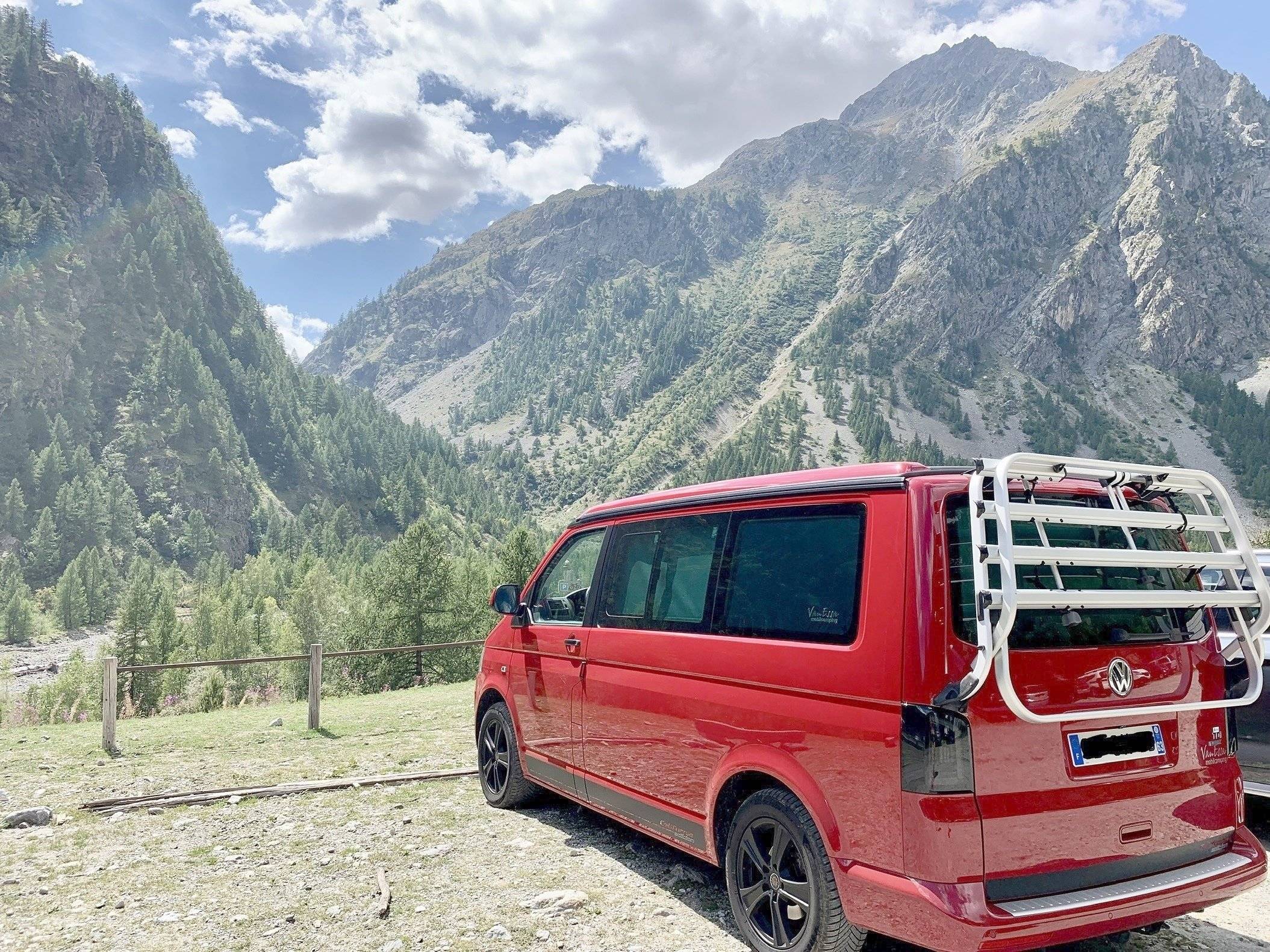 Volkswagen California Beach Edition 140 CV