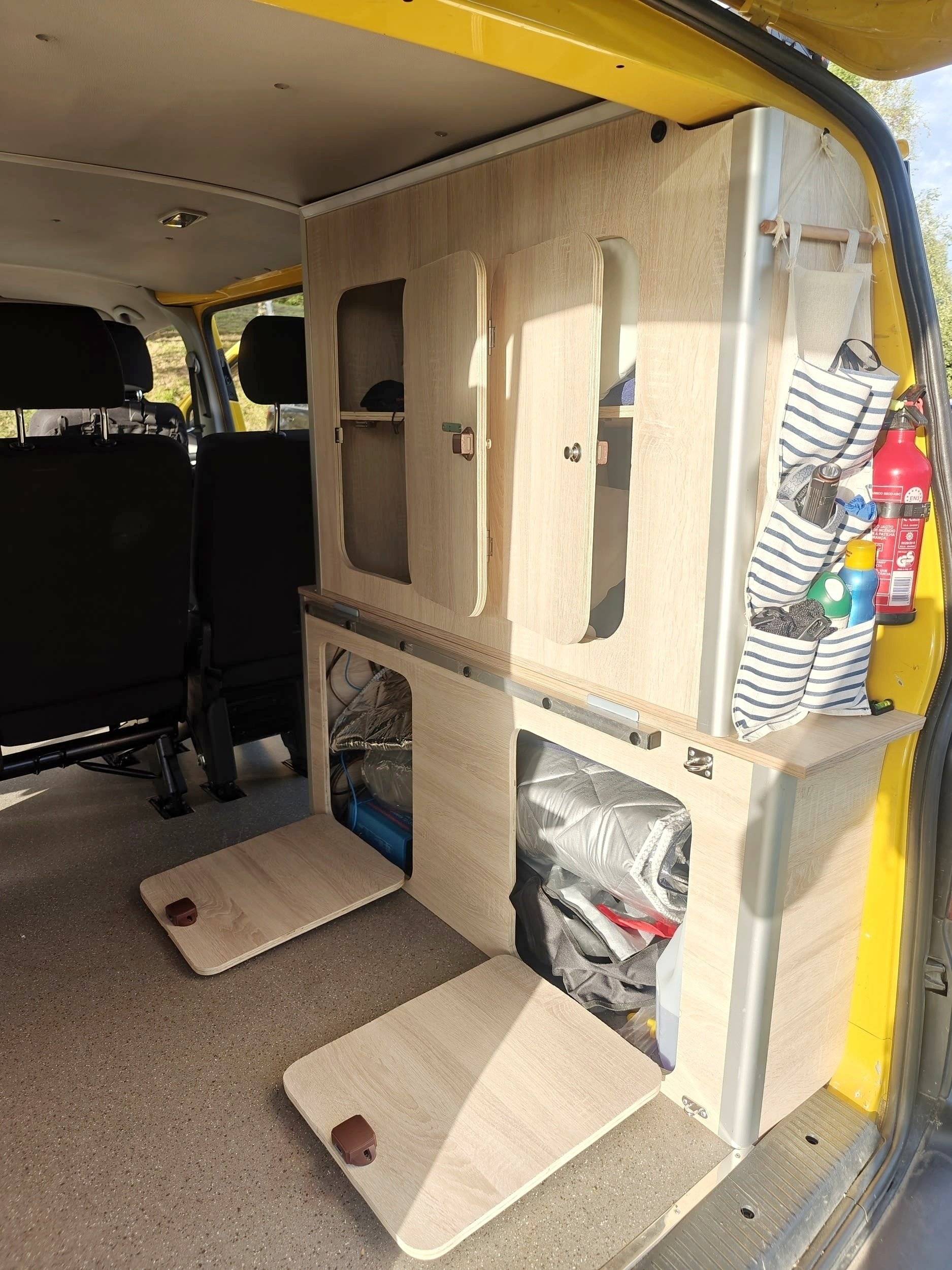 Volkswagen T5 2 l 180 ch