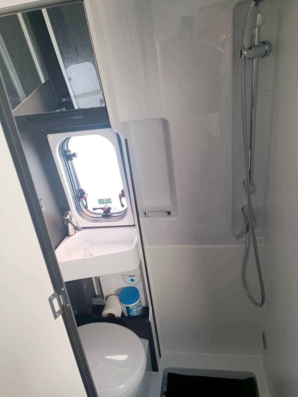 Mclouis Menfys s-line