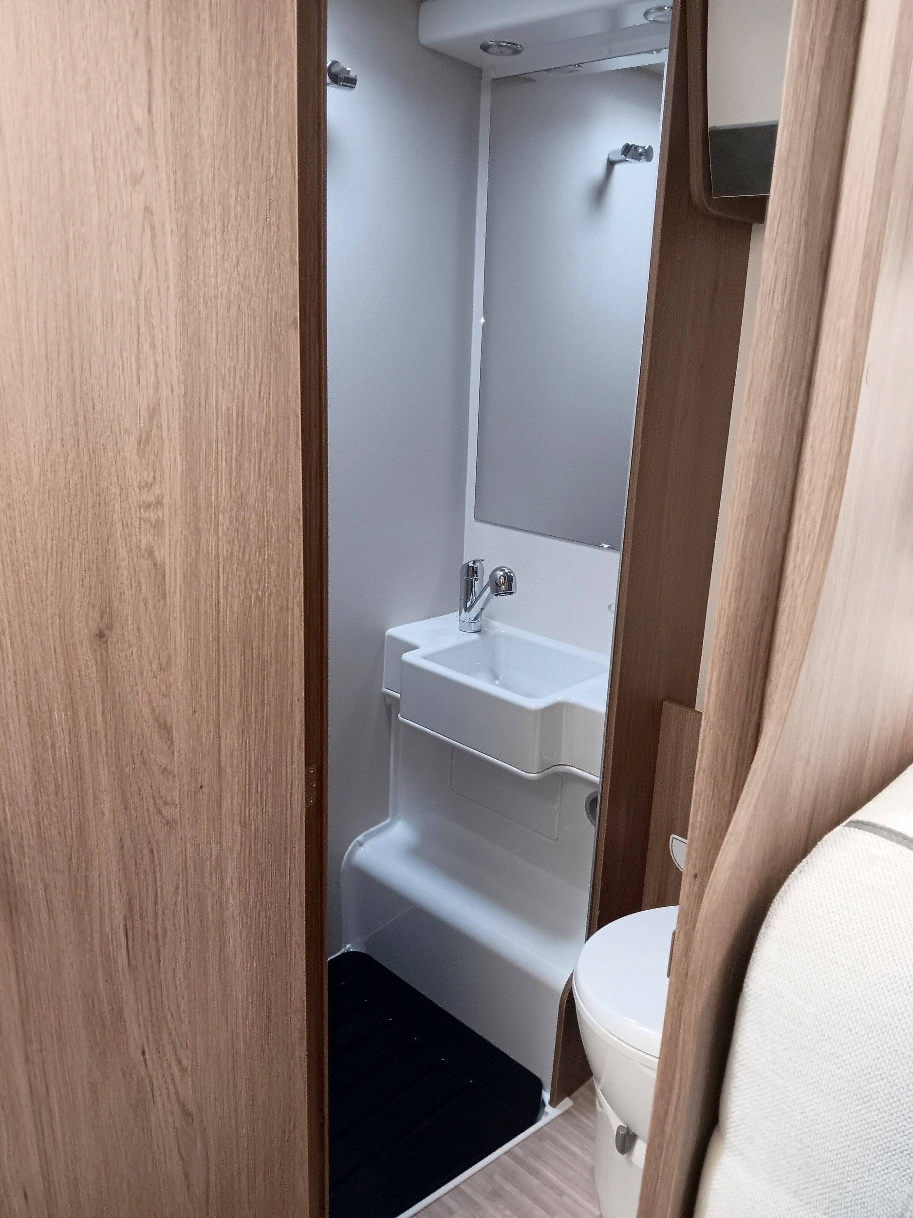 Elnagh Elnagh  Baron 565