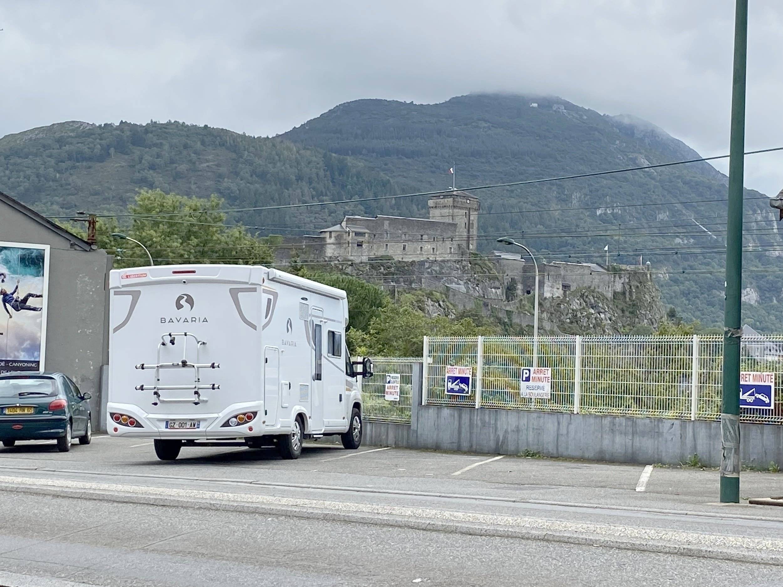 Bavaria BAVARIA T696D