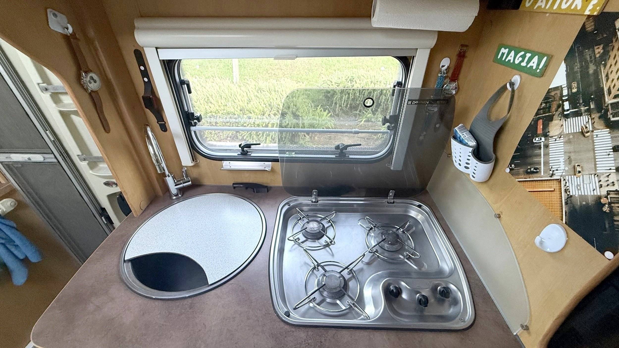 Área de jantar Fiat 2,3 l 130 ch - Yescapa