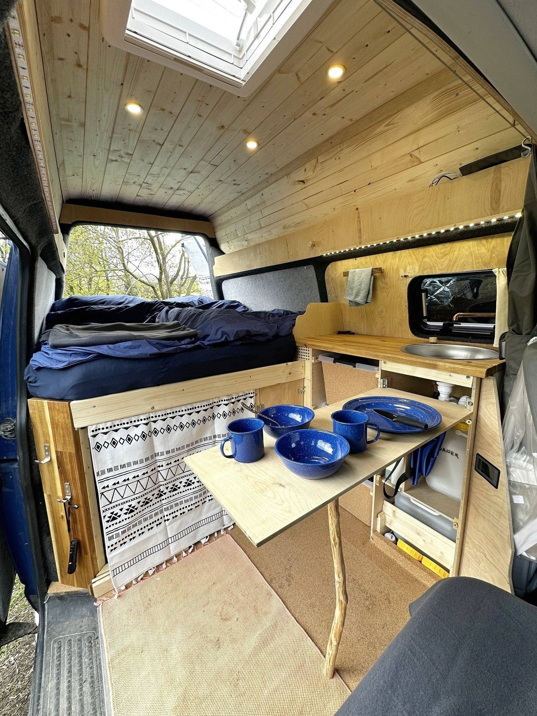 Dinette Volkswagen Volkswagen Transporter T5.1 - Yescapa