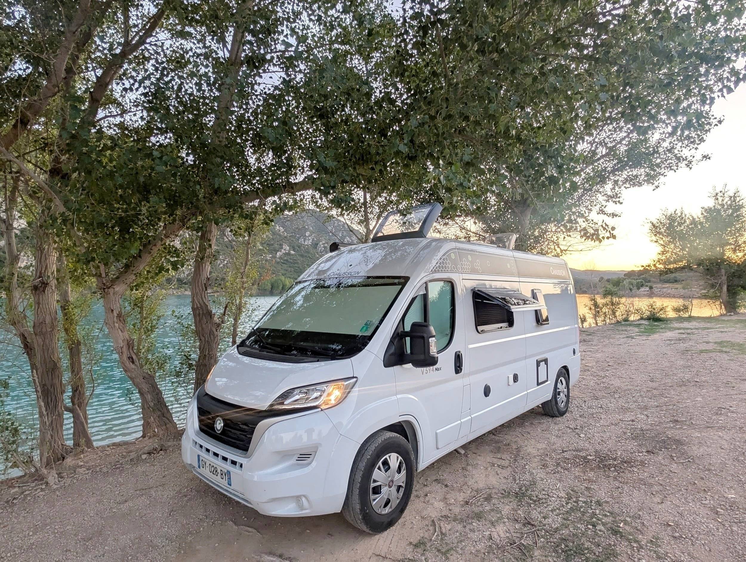 Chausson Chausson V594 First Line