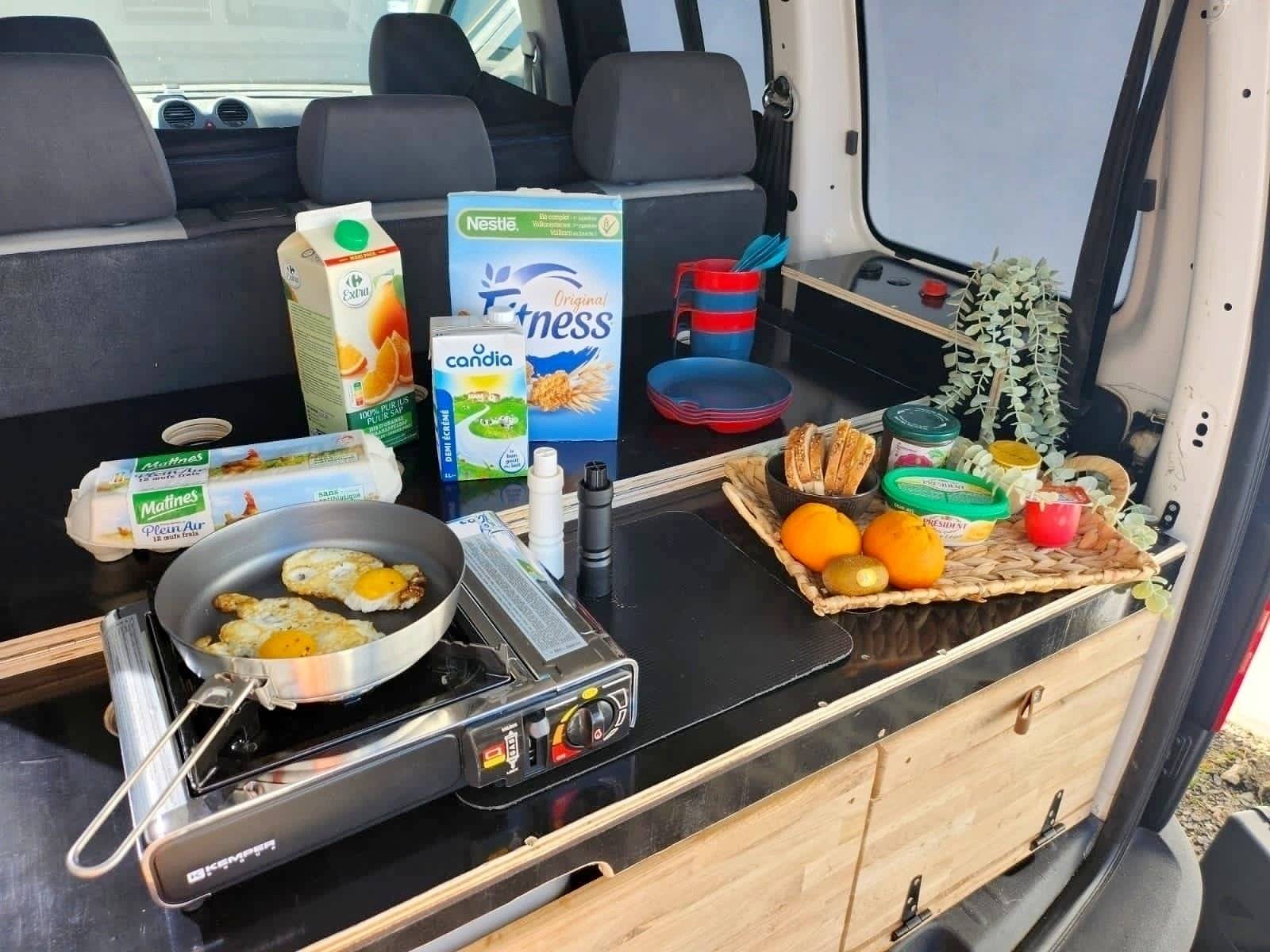 Coin cuisine Volkswagen Caddy - Yescapa