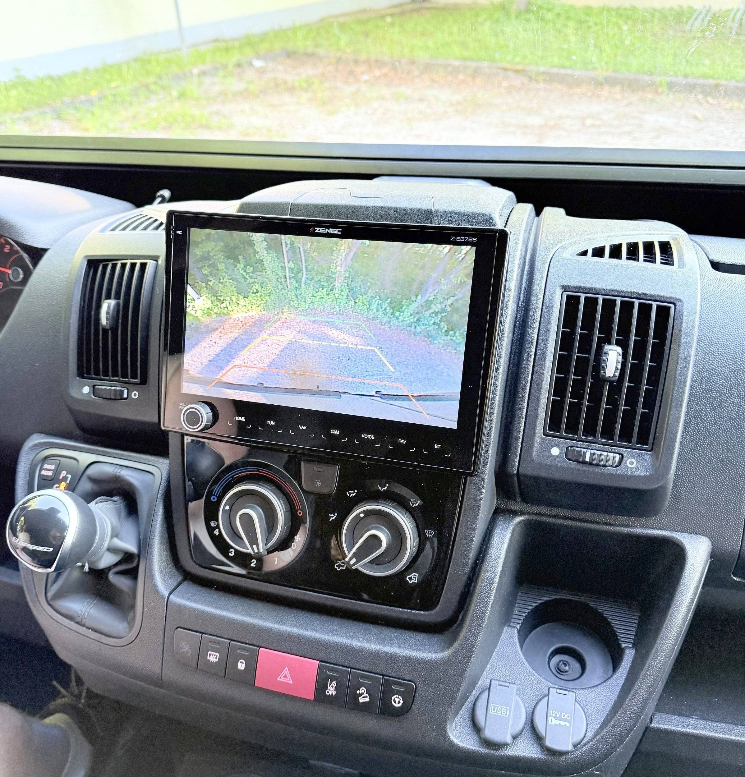 Clever Celebration 600