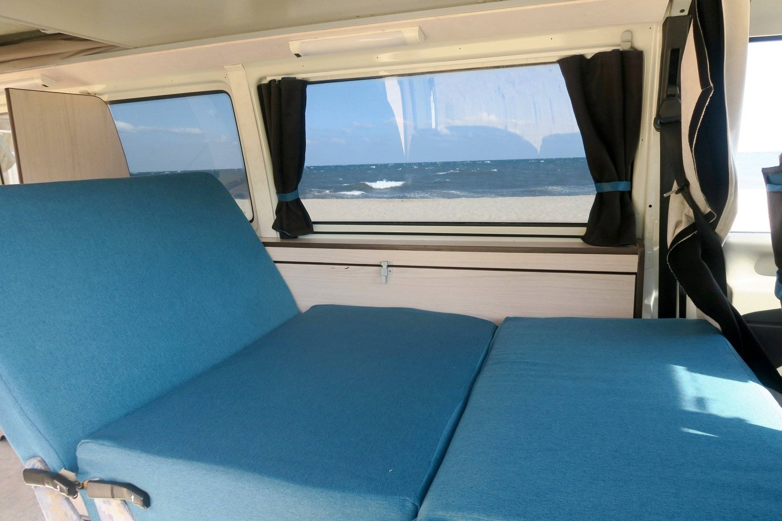 Berth Volkswagen Volkswagen T4 - Yescapa