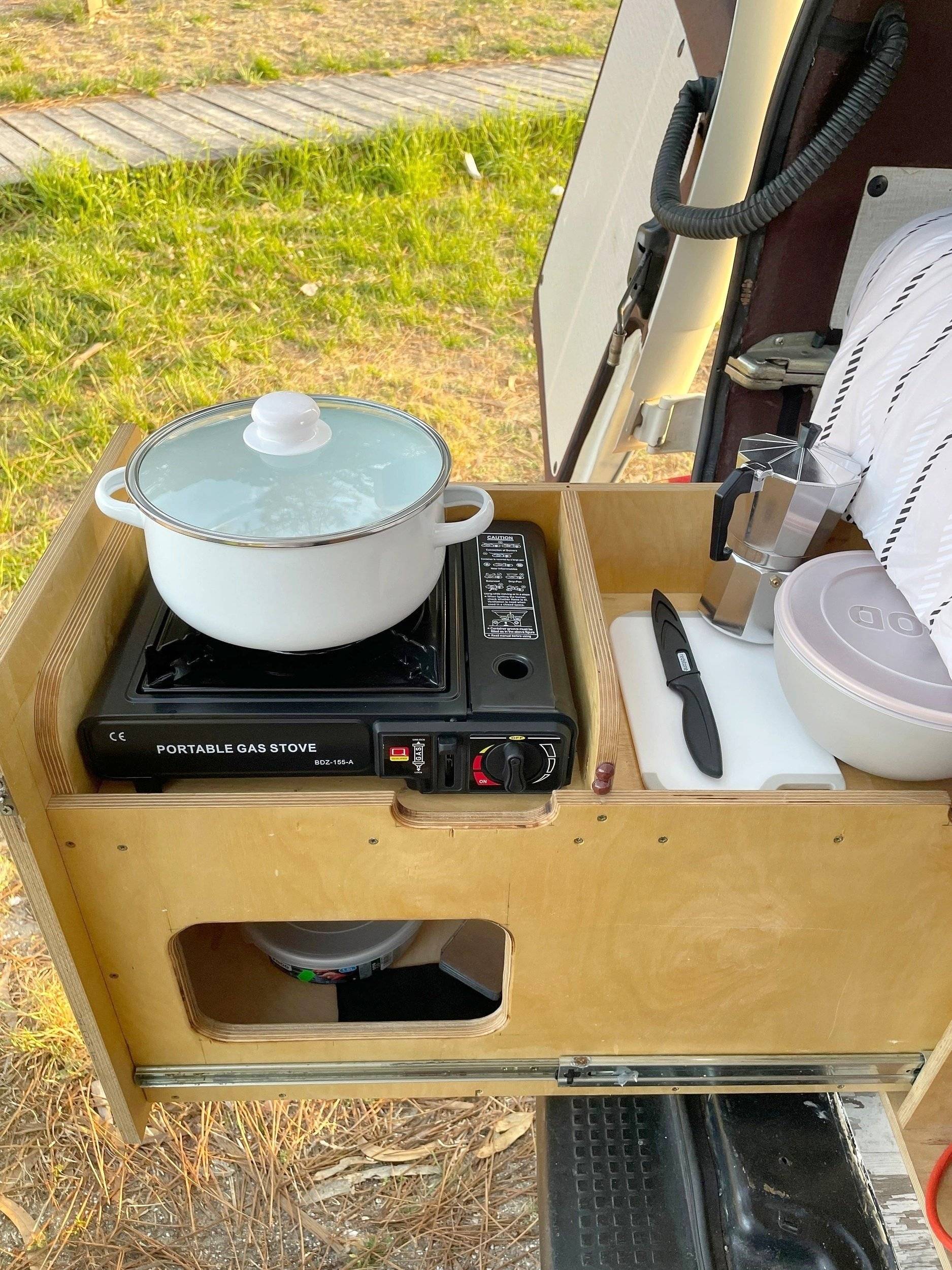 Eethoek Volkswagen Transporter T4 - Yescapa