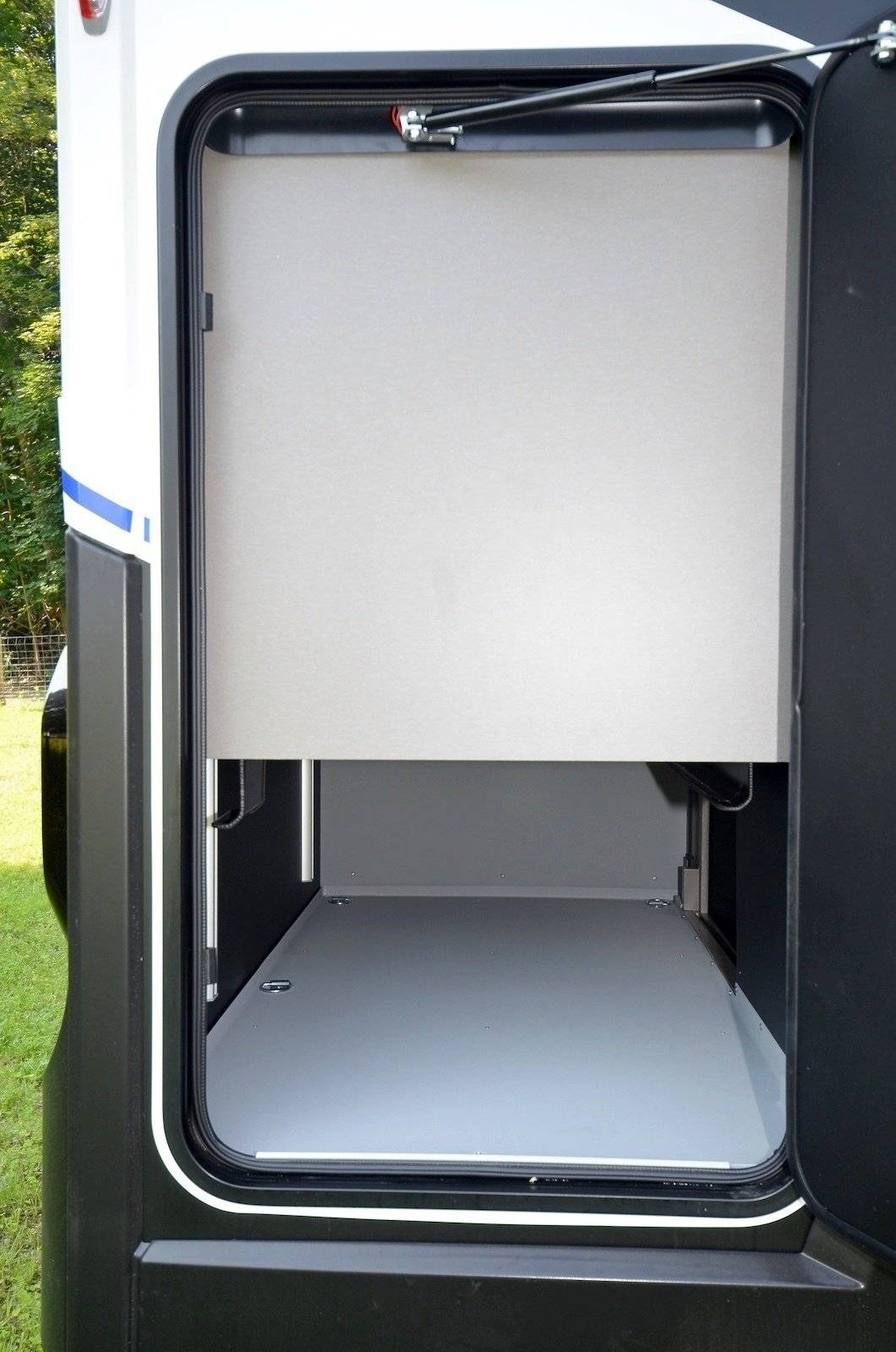 Challenger Challenger 250 Open Edition