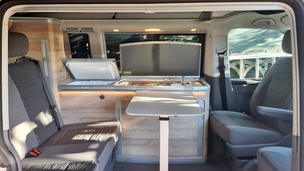 Volkswagen T6.1 California Ocean
