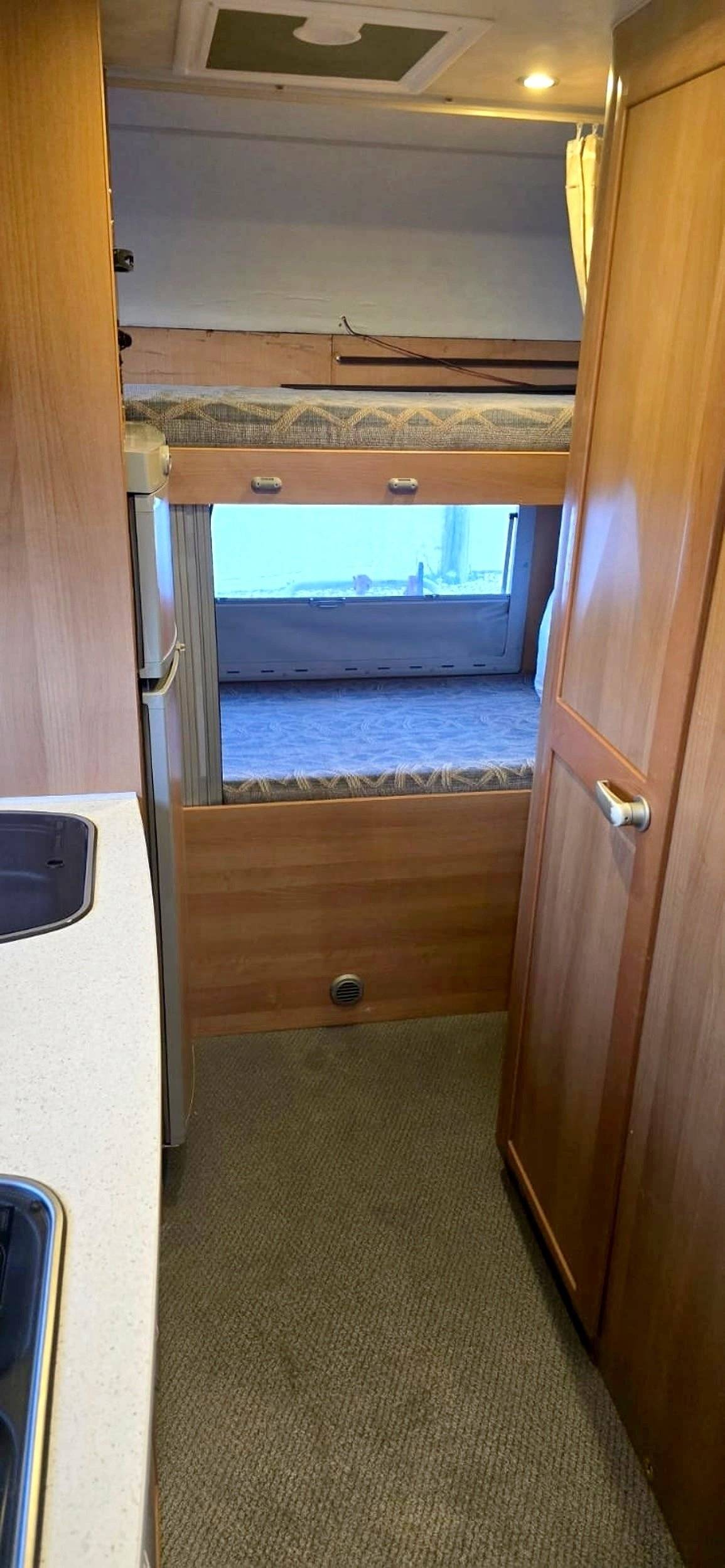 Plazas en cama Fiat Ducato 2,3 l JTD 130 ch. - Yescapa