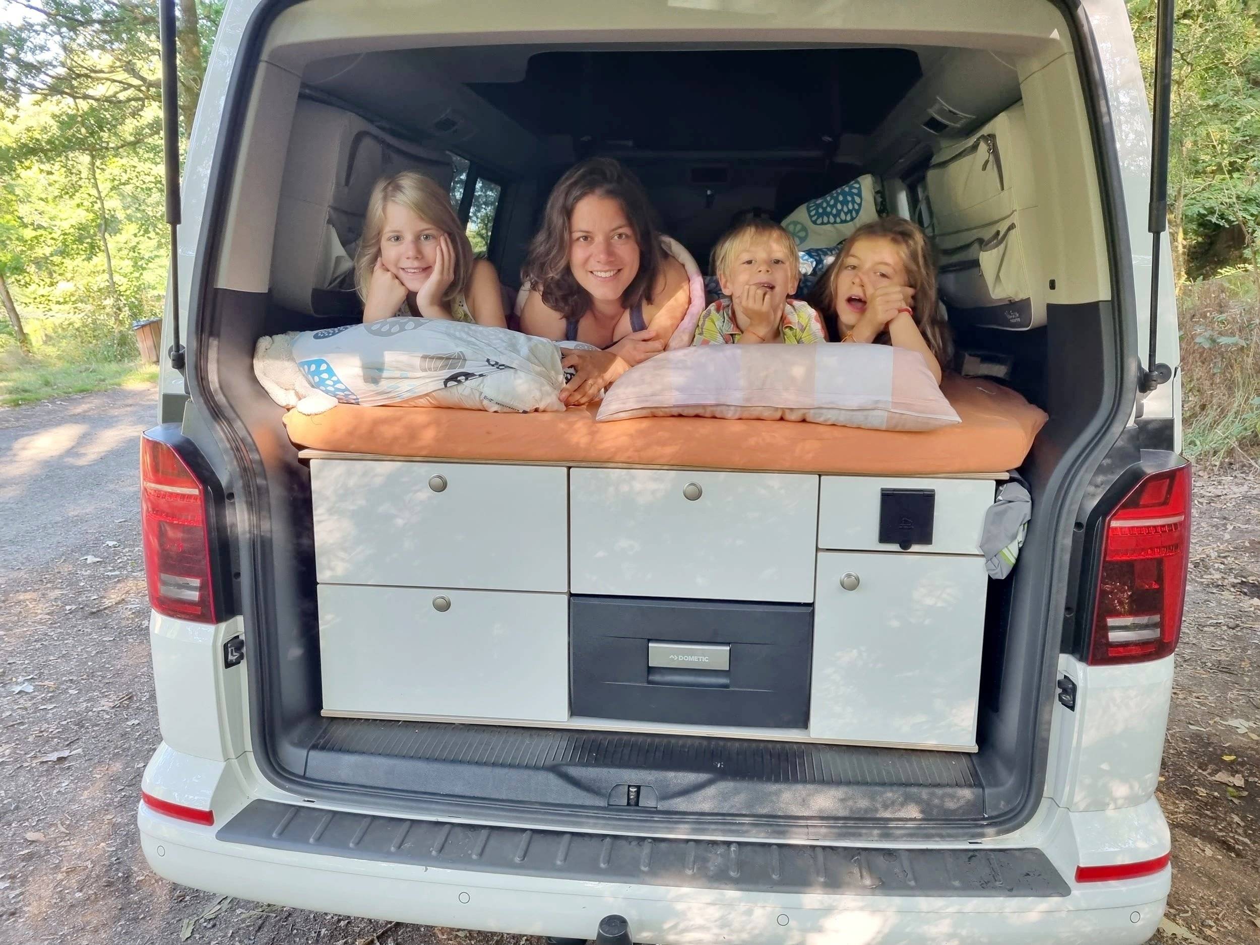 Volkswagen California 6.1