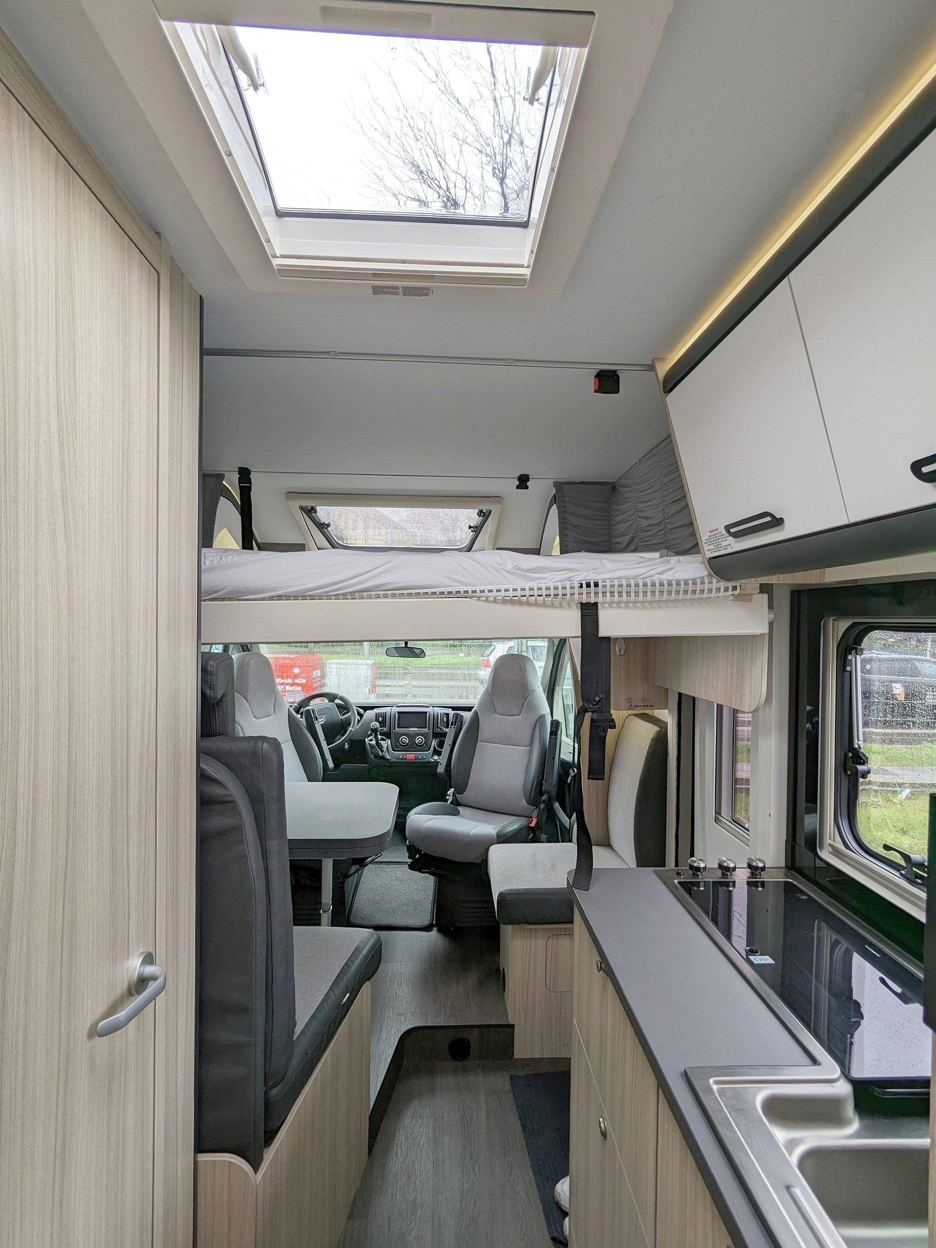 Adria Sun Living S70SL Xtra