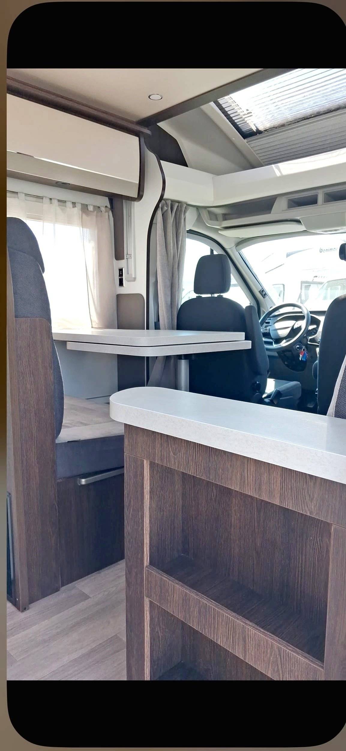Comedor Ford - Yescapa