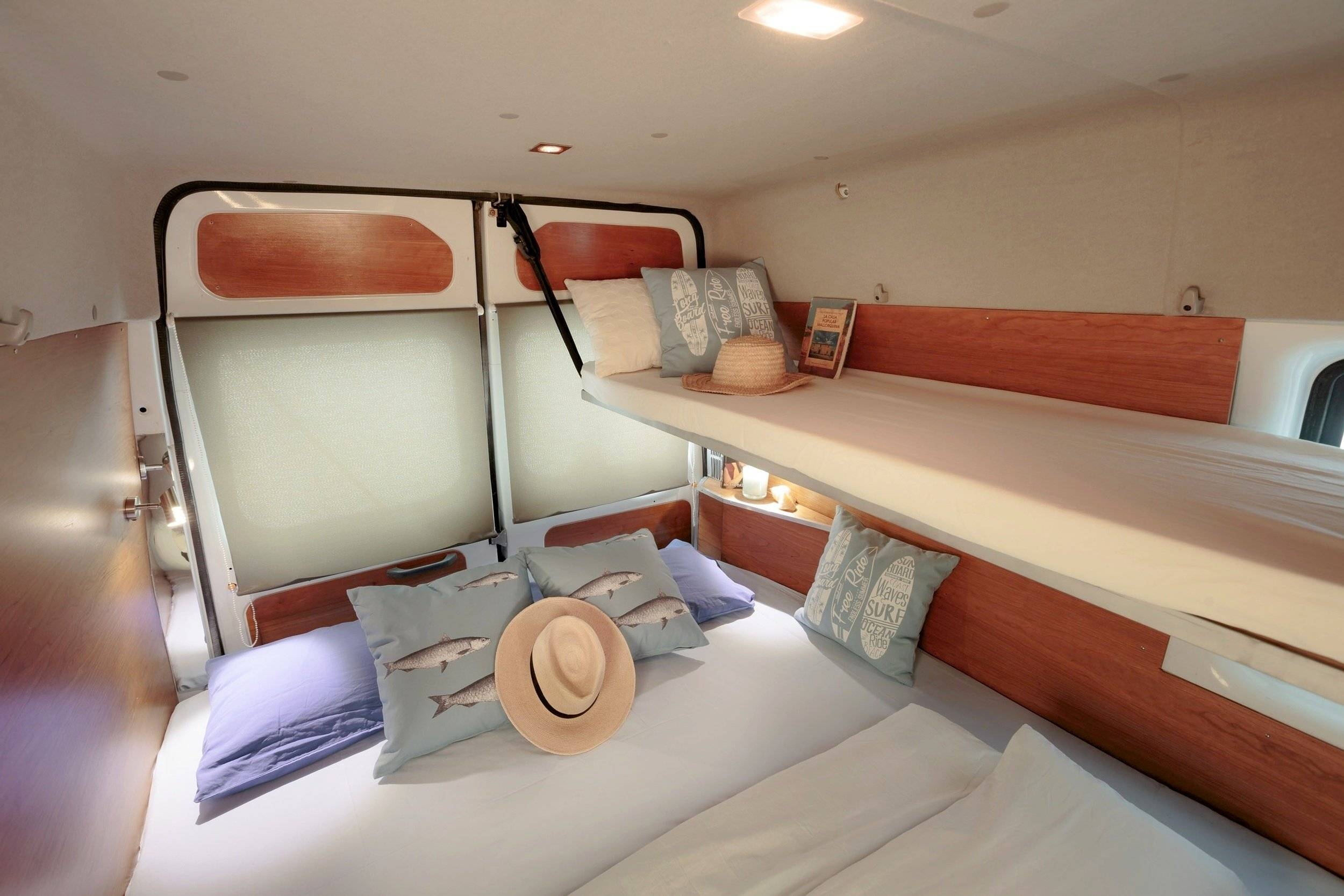FORD TRANSIT CAMPERIZADO CUSTOM 2019