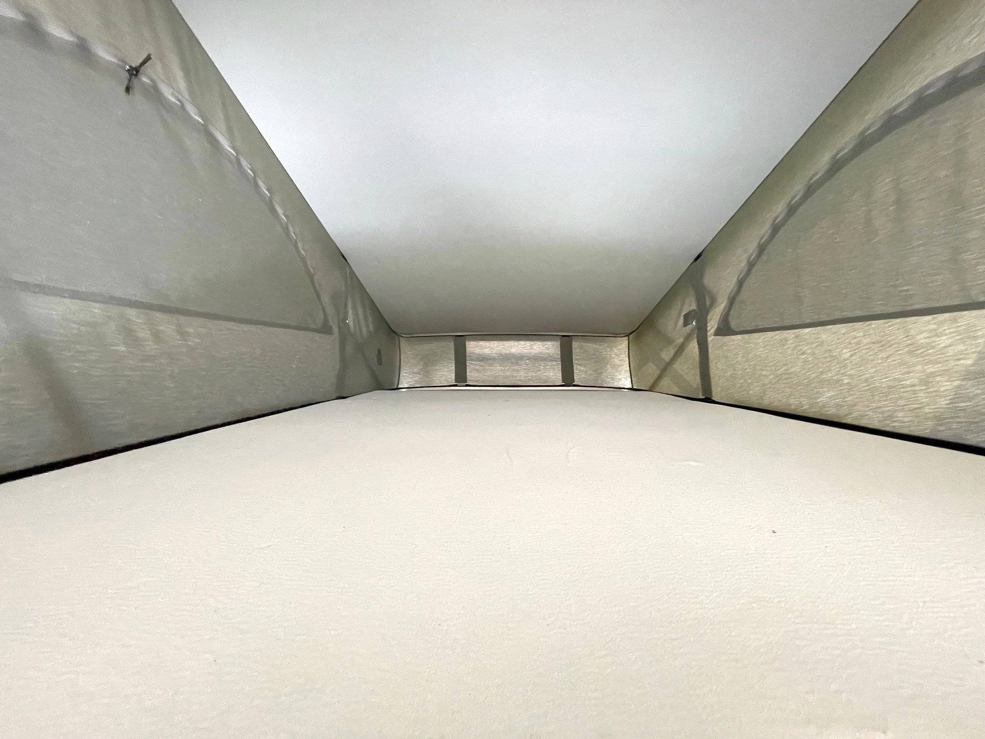 Berth Volkswagen 2,0 l 140 ch - Yescapa