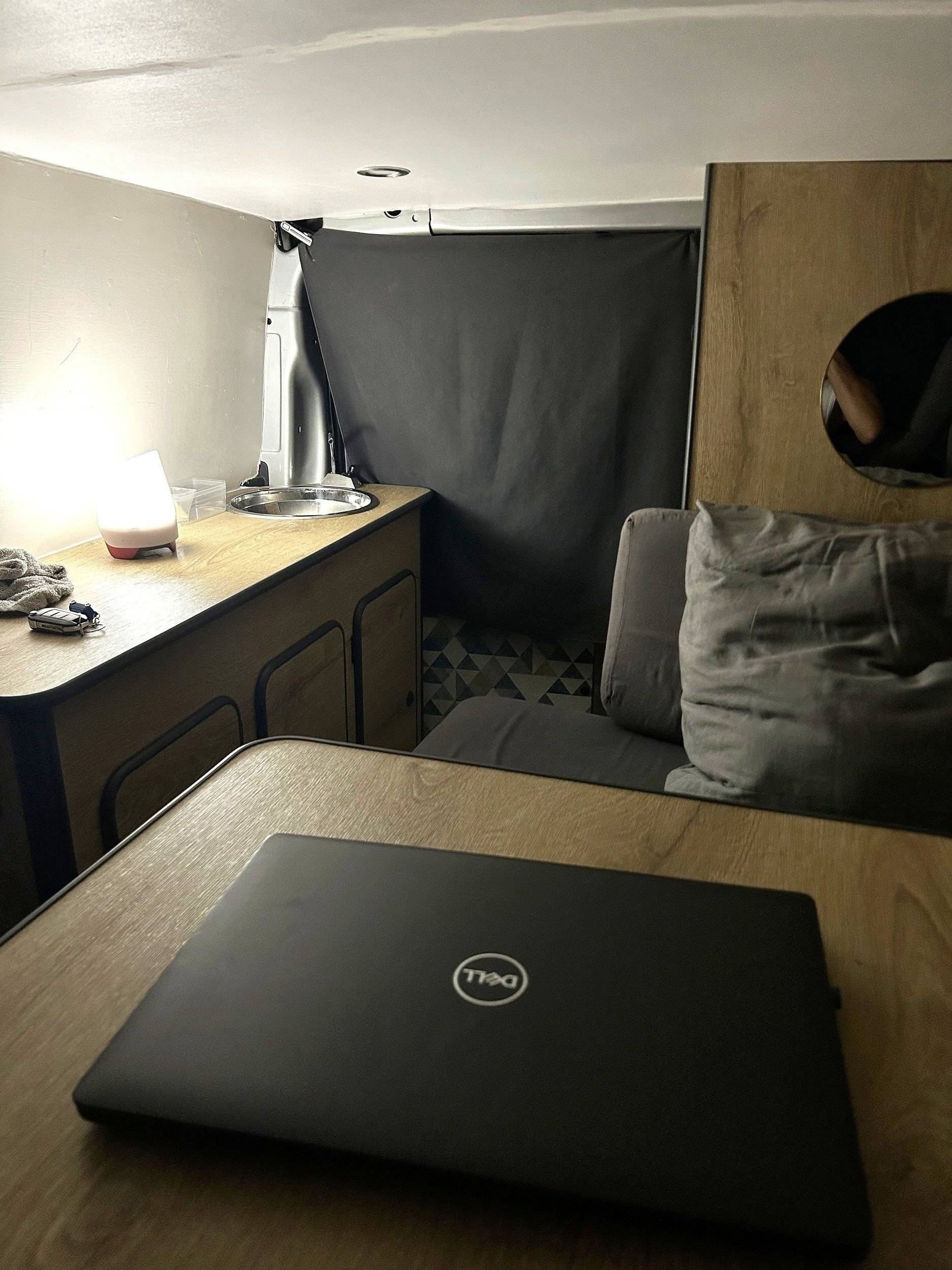 Comedor Peugeot Expert Blue HDI 2 L 150ch - Yescapa