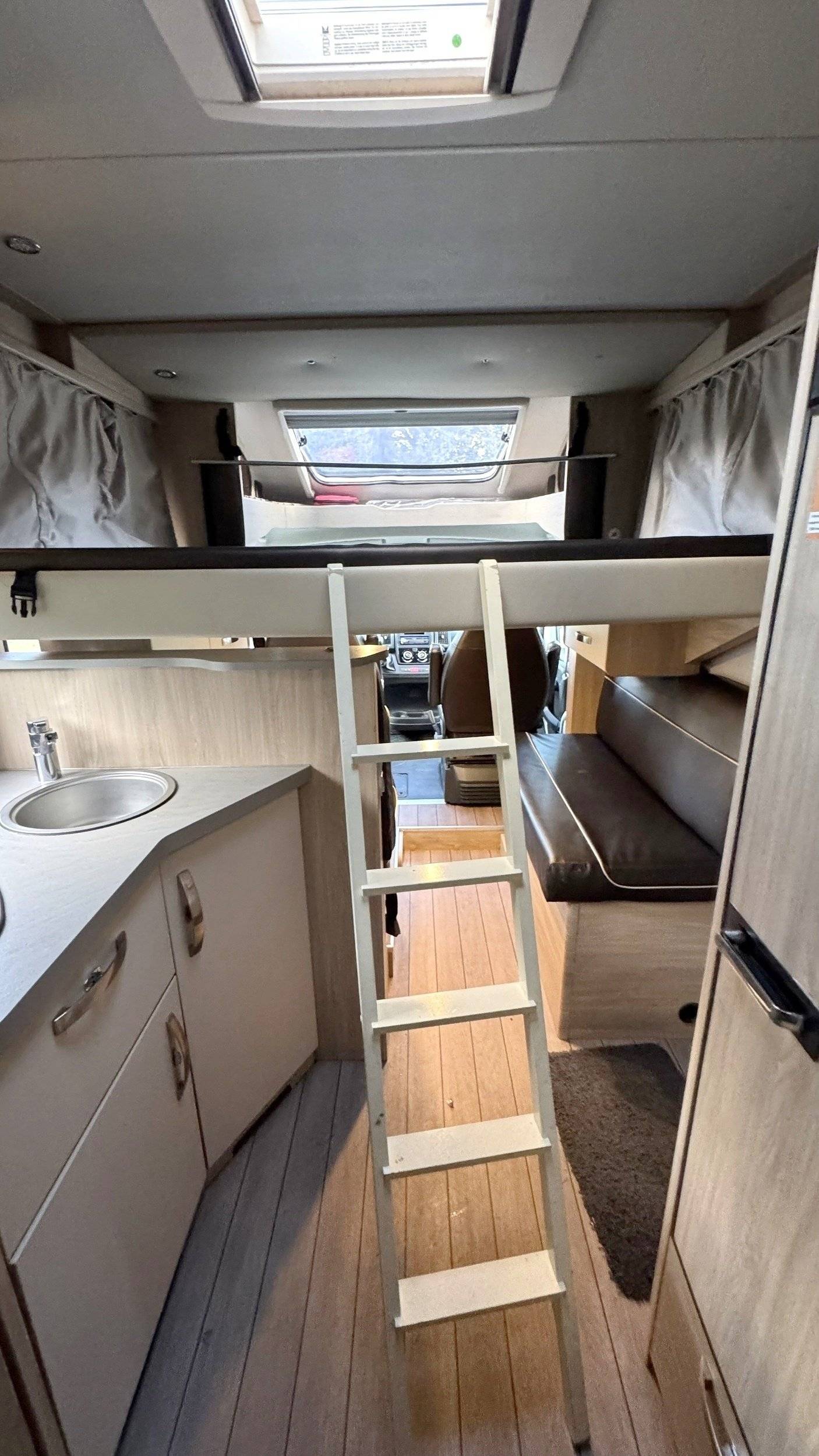 Weinsberg Carasuite 650 MF