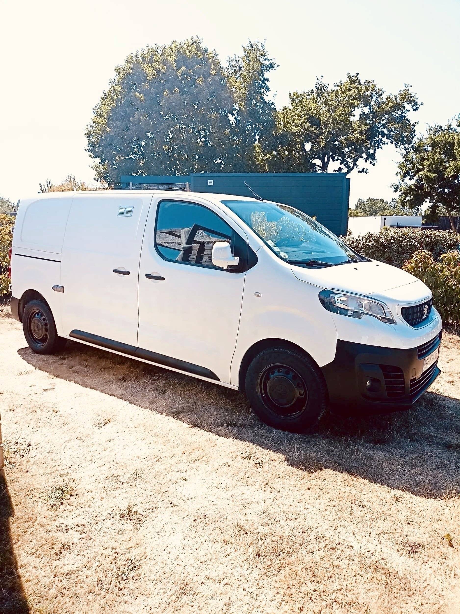 Peugeot Expert 2 l 120 ch