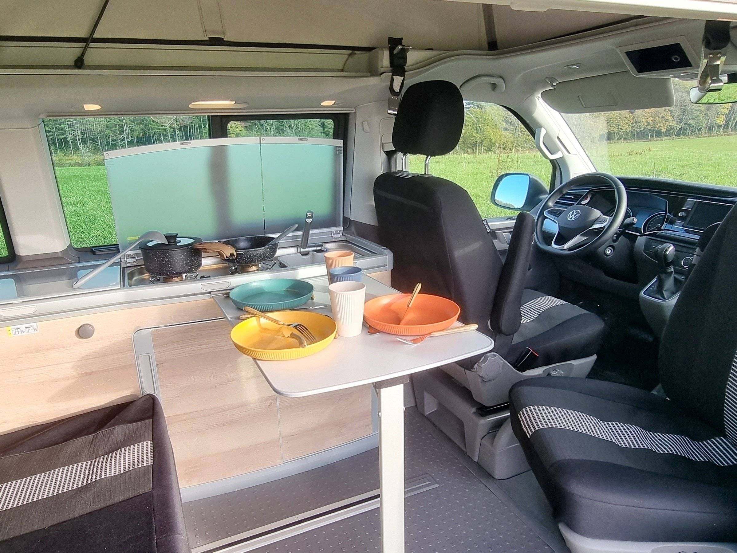 Volkswagen Volkswagen T6.1 California Coast