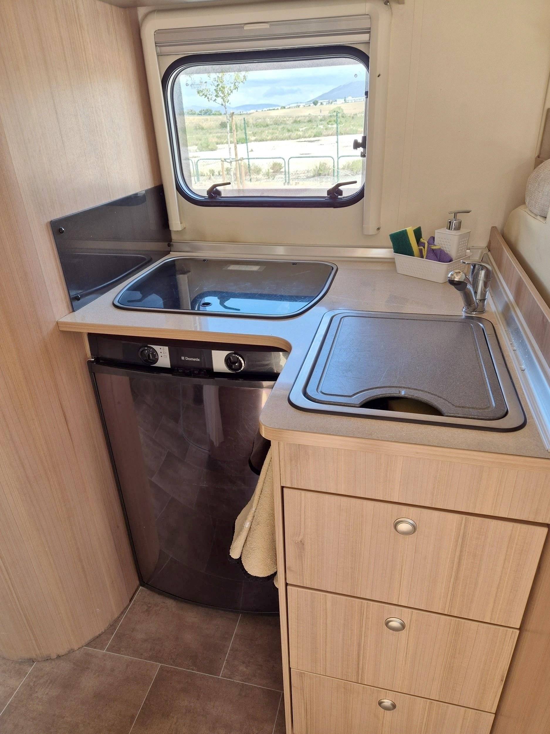 Kitchen Fiat FIAT DUCATO - Yescapa