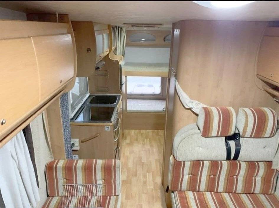 Vista posteriore Fiat Fiat ducato 2.8l JTD - Yescapa