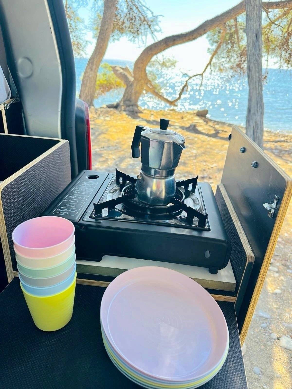 Adria T5 1,9 l 102 ch