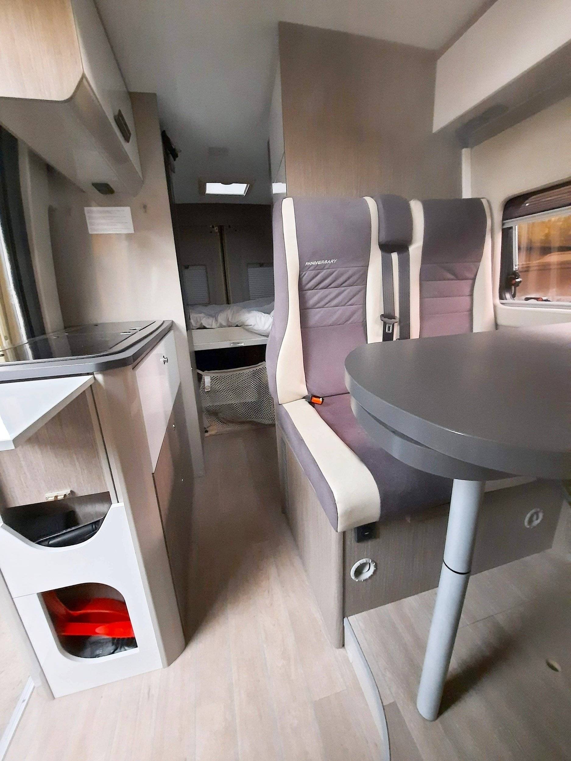 Coin repas Fiat Fiat Ducato 140 CV - Yescapa