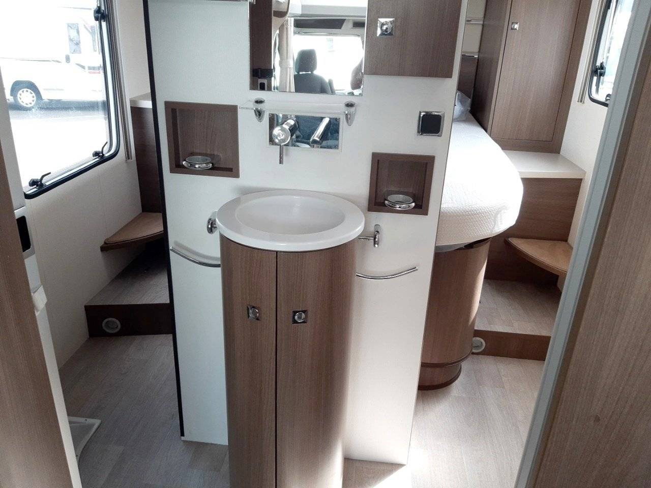 Challenger 388 EB Genesis