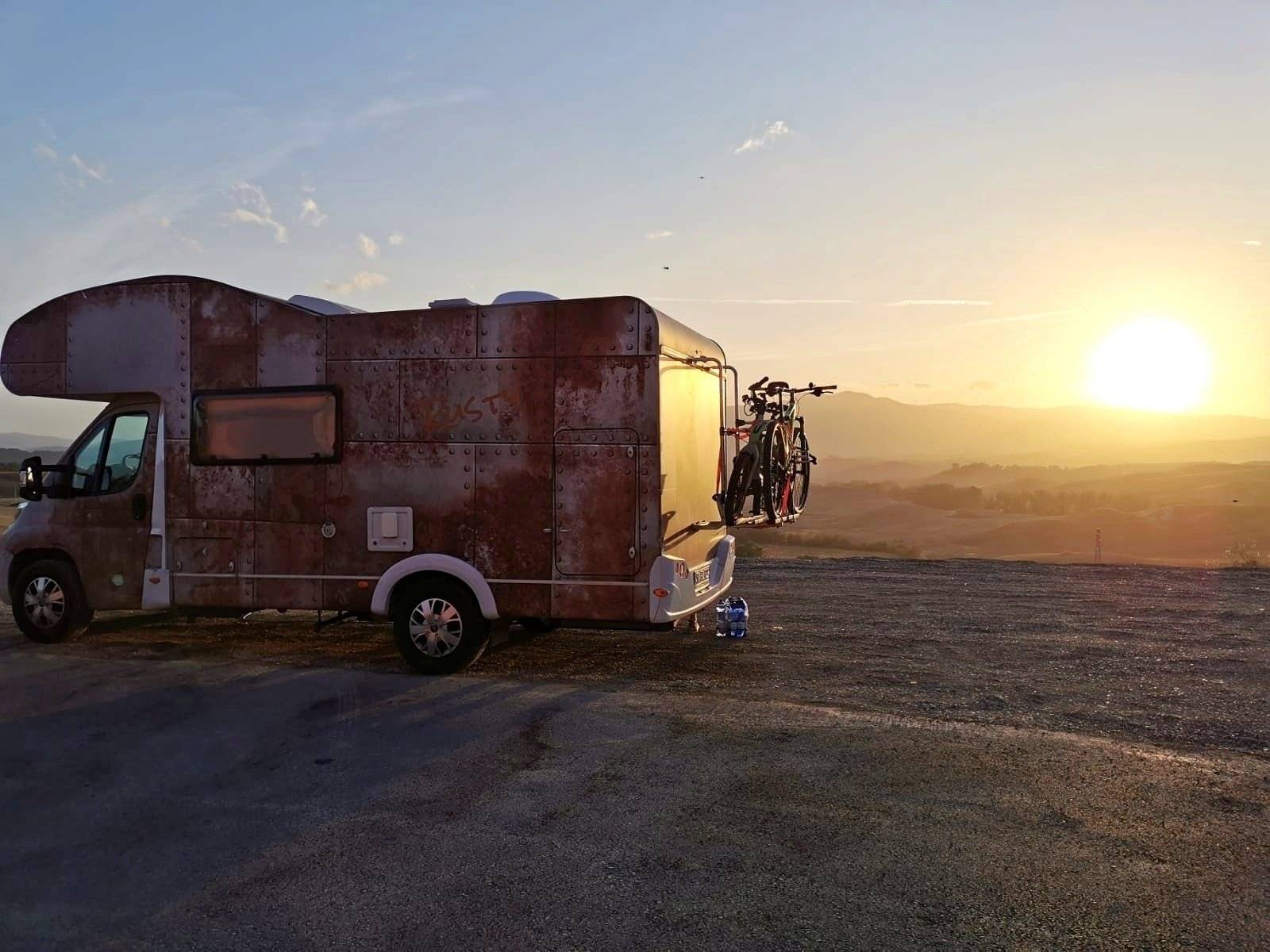 Front view from 3/4 Fiat - Yescapa