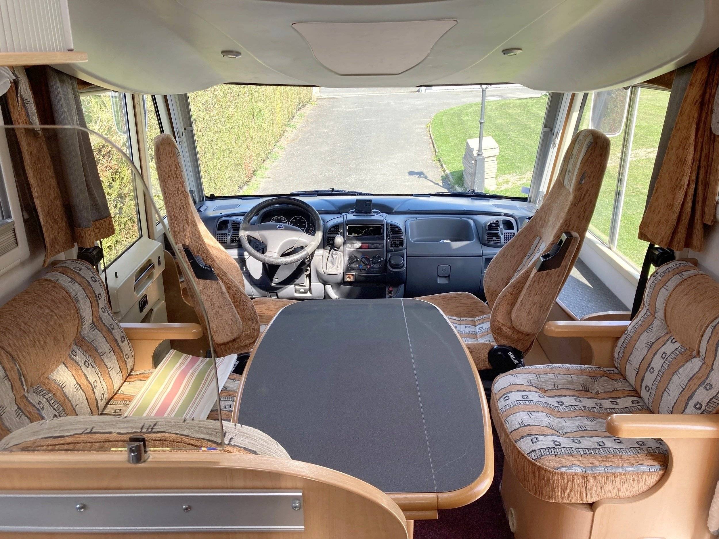 Coin repas Fiat Ducato 2.8 jtd - Yescapa