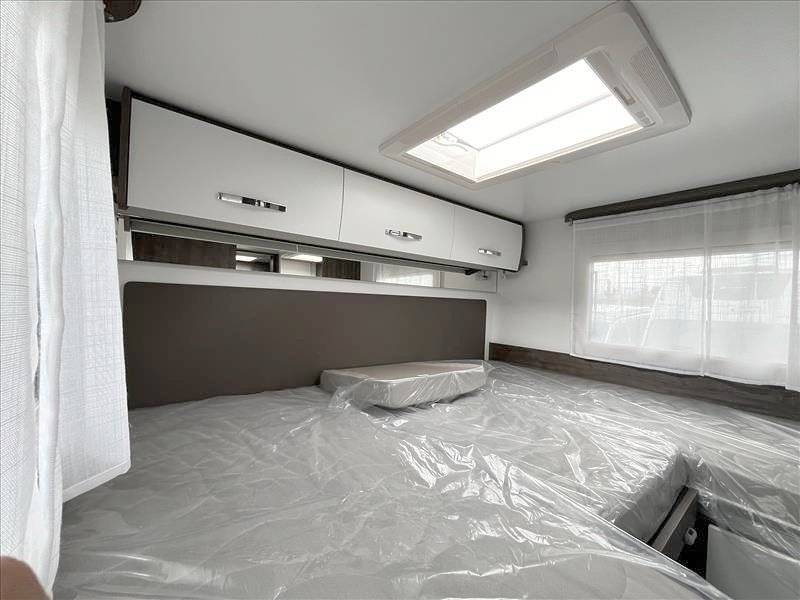 Berth Ford Ford - Yescapa