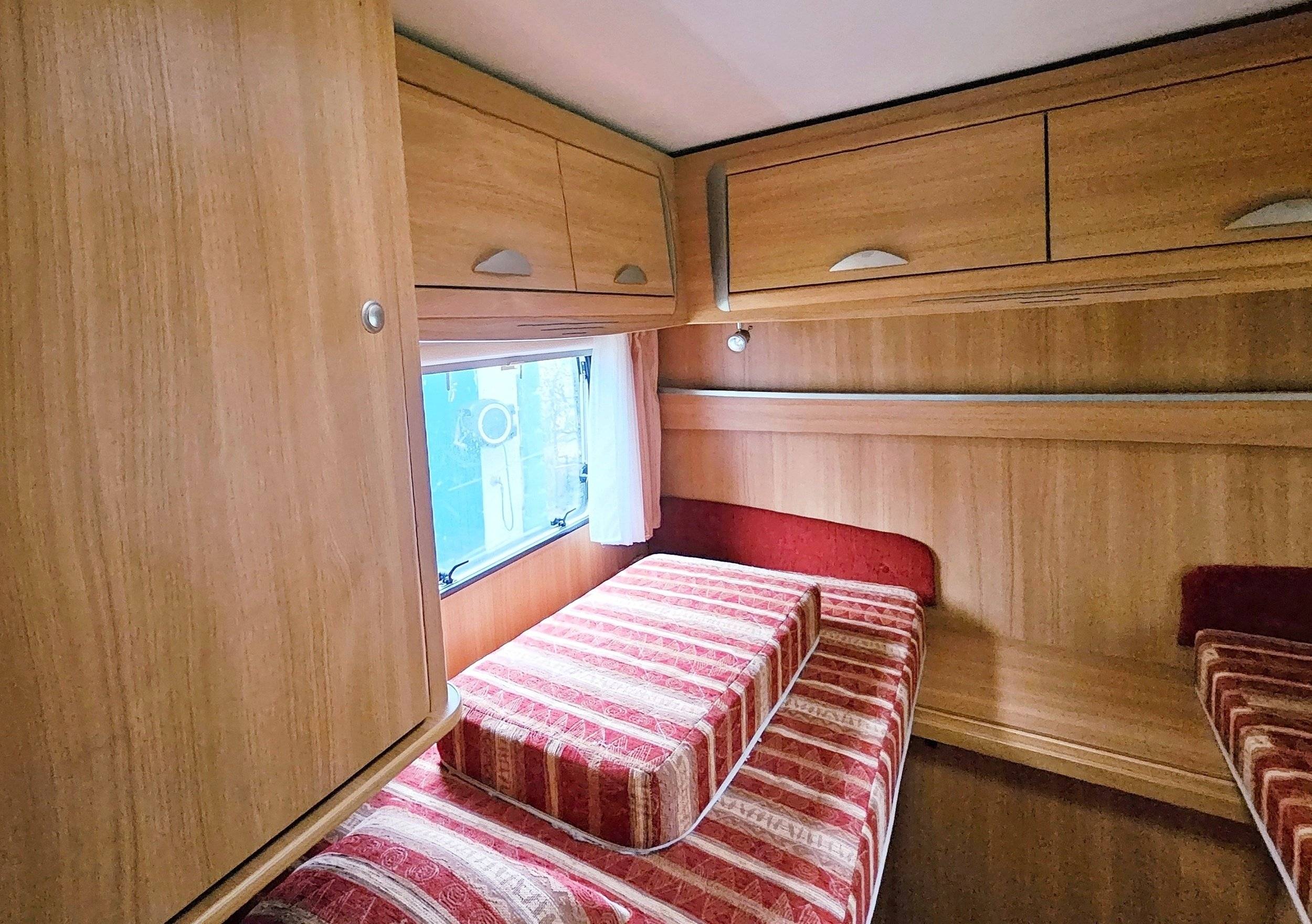 Trigano challenger genesis 44