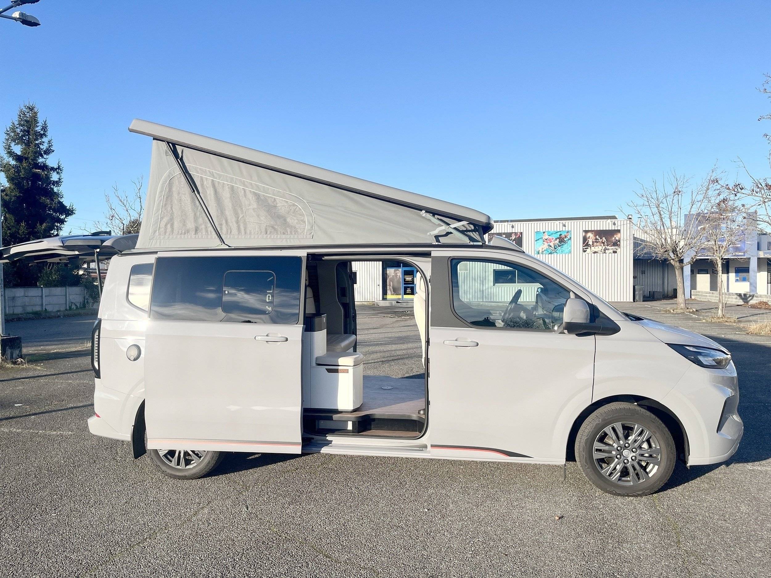 Schlafplätze Ford - Yescapa